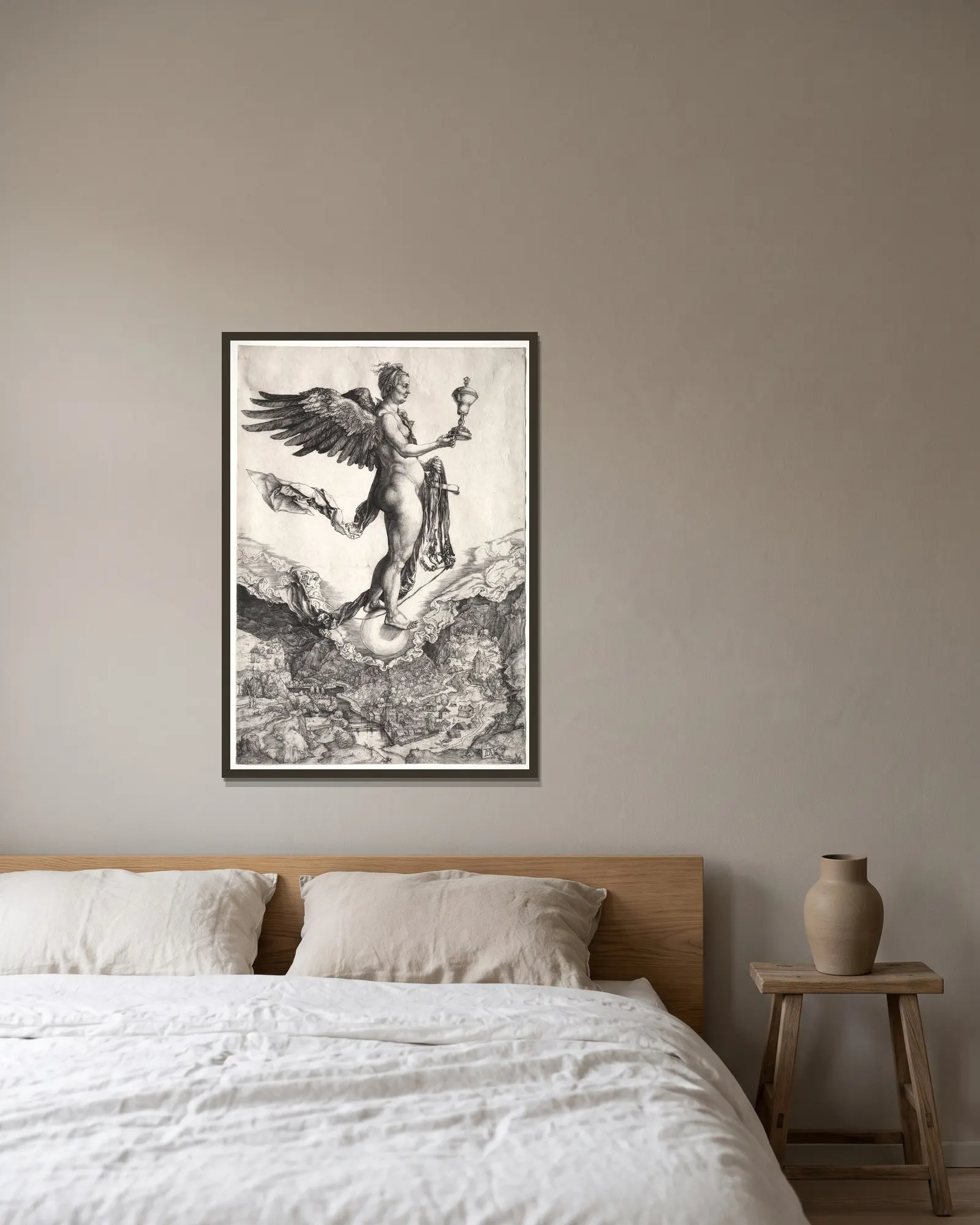 Nemesis av Albrecht Dürer inramad på en vägg