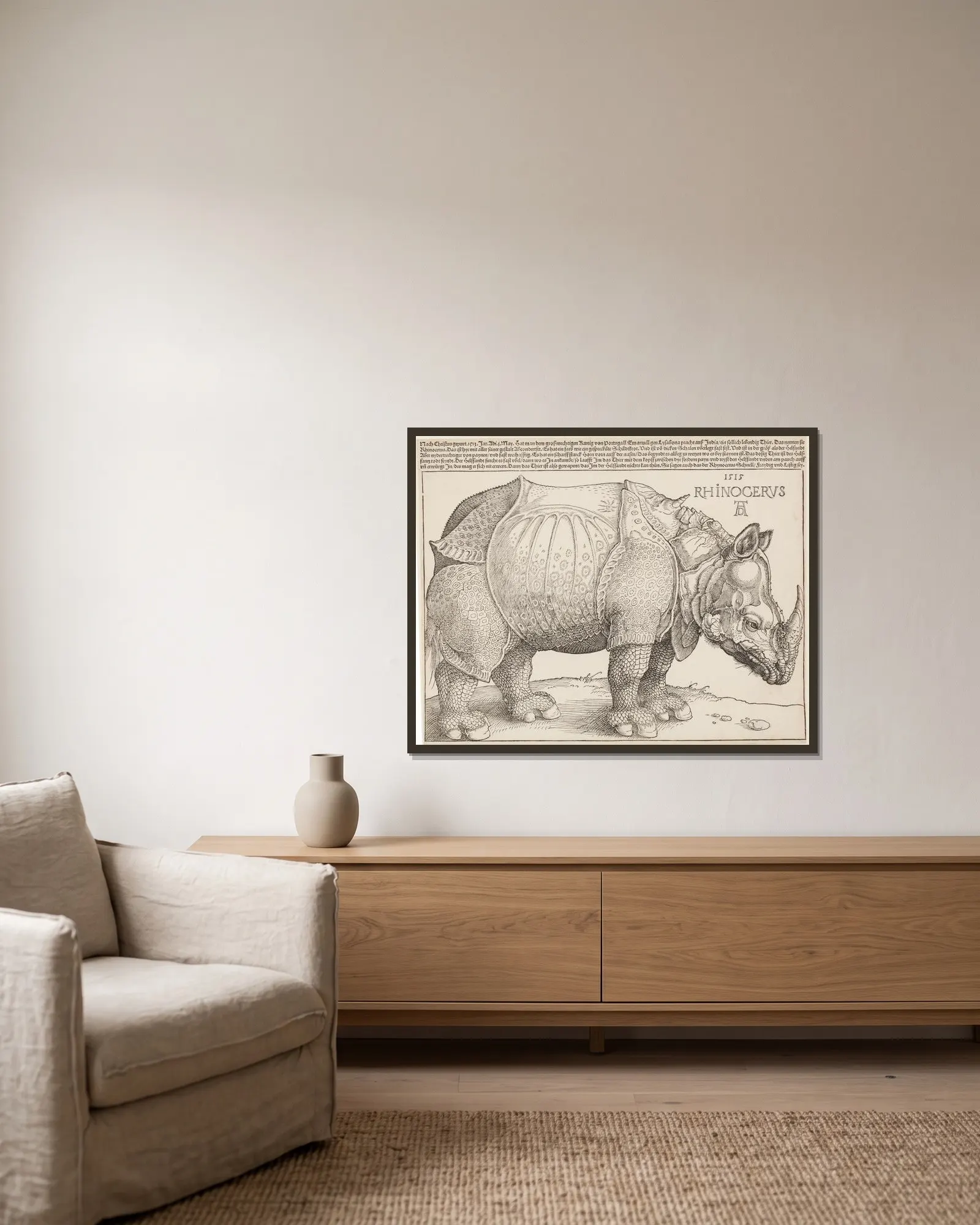 Rhinocerus (Das Rhinozeros) av Albrecht Dürer inramad på en vägg