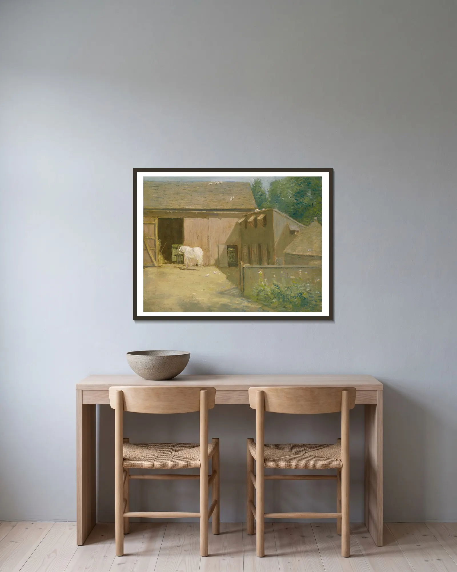 New England Barnyard av Julian Alden Weir inramad på en vägg