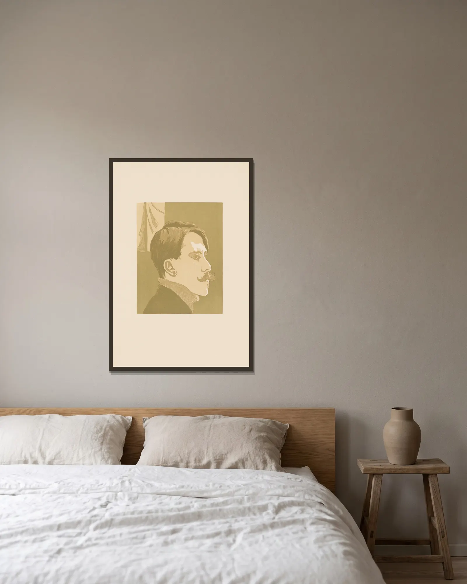Self-Portrait av Amédée Joyau inramad på en vägg