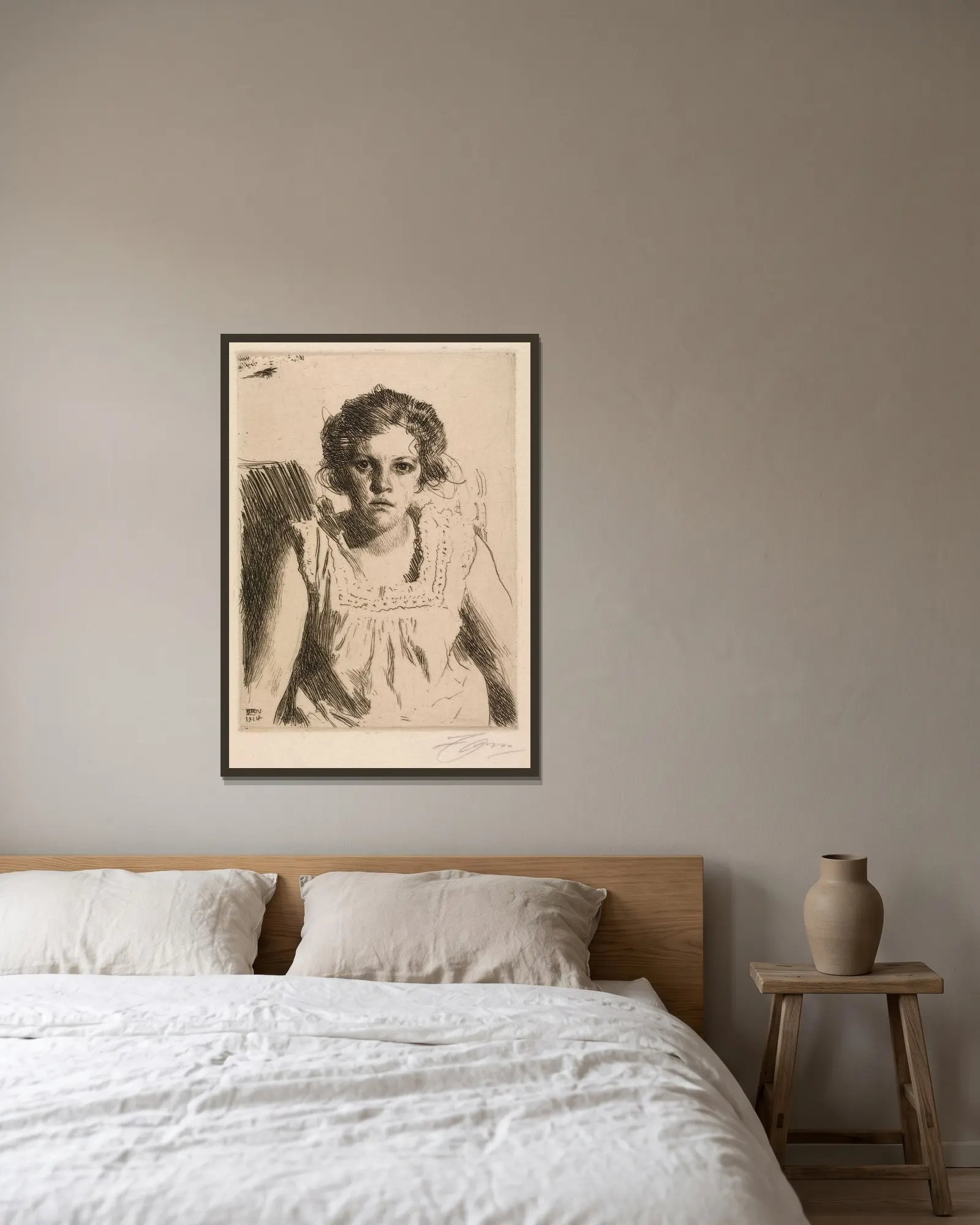 Frida av Anders Zorn inramad på en vägg