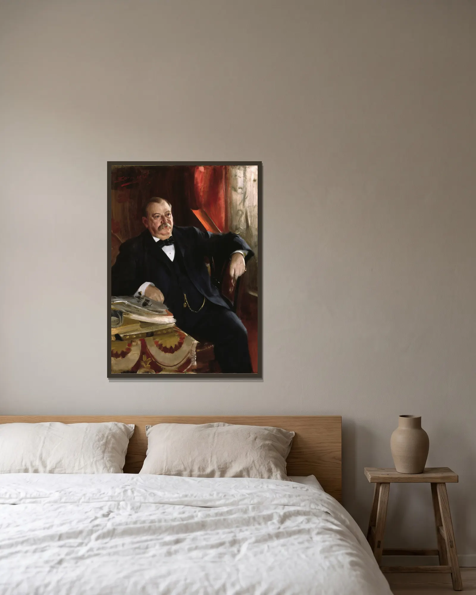 Grover Cleveland av Anders Zorn inramad på en vägg