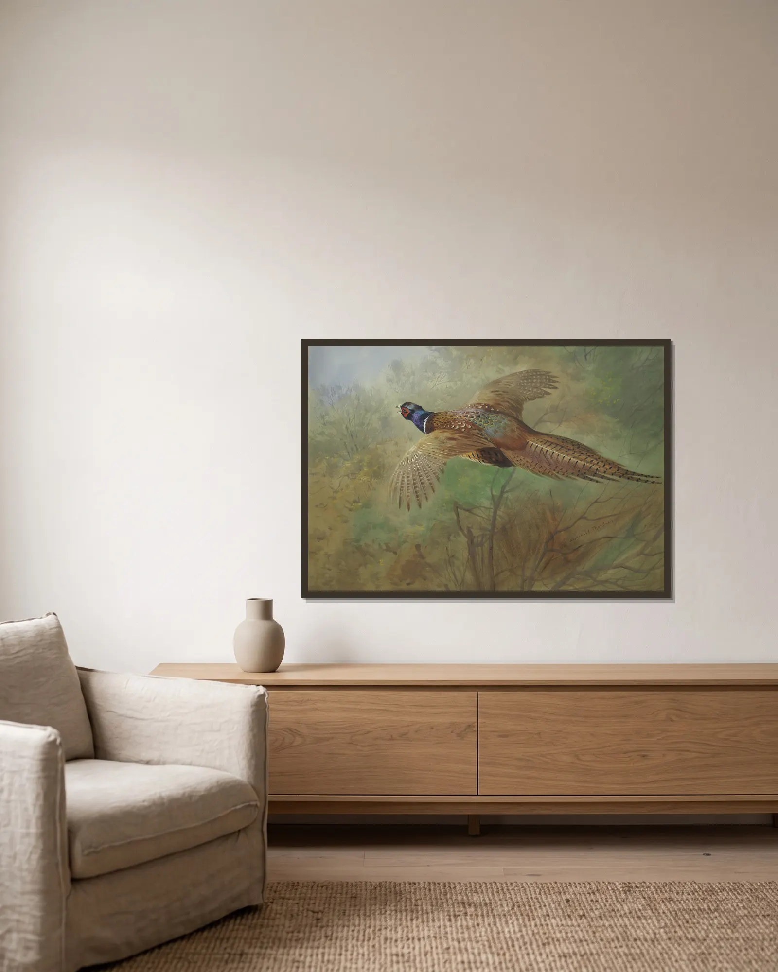 Pheasant In Flight av Archibald Thorburn inramad på en vägg