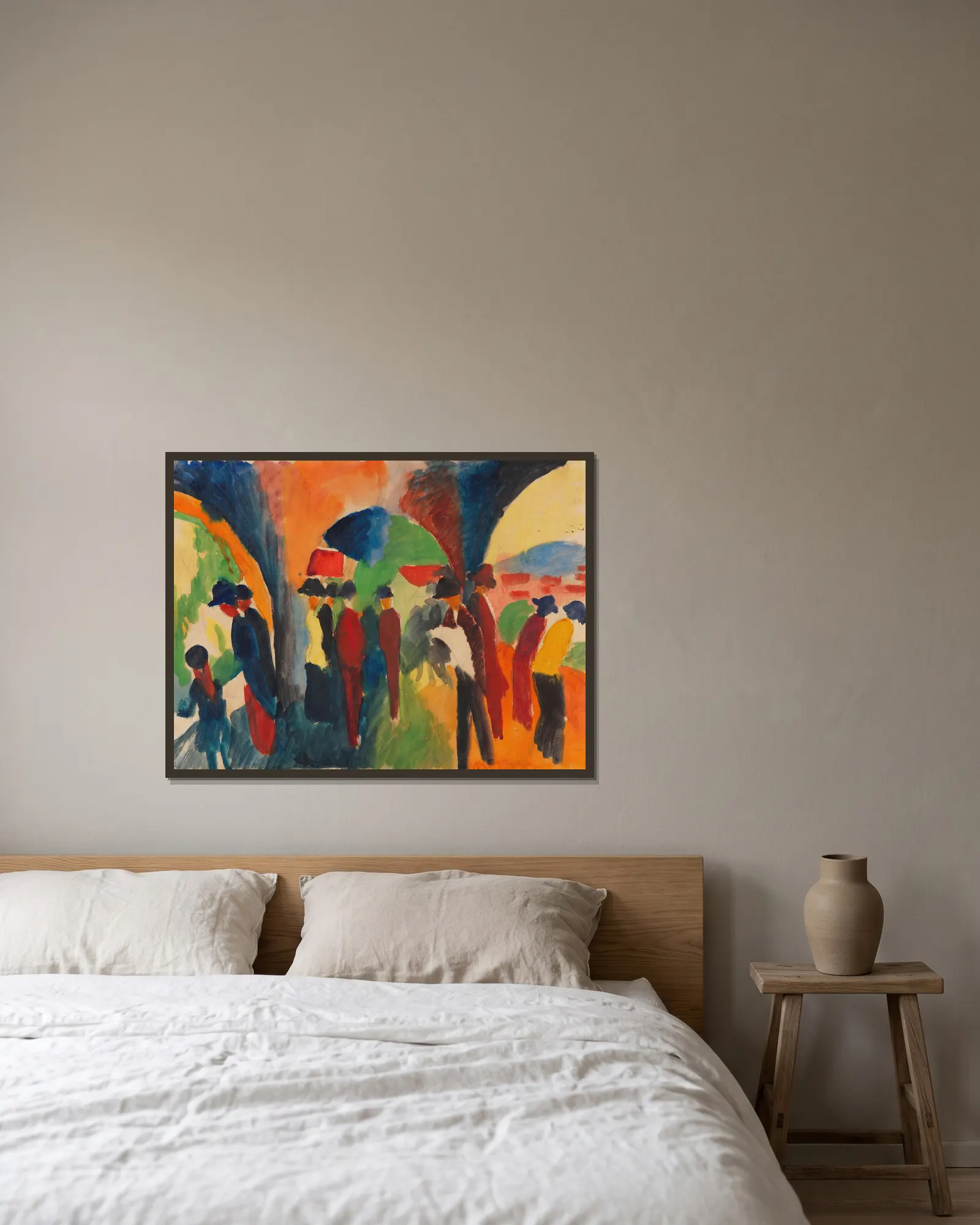 Unter den Lauben von Thun (Ein Spaziergängermotiv) av August Macke inramad på en vägg