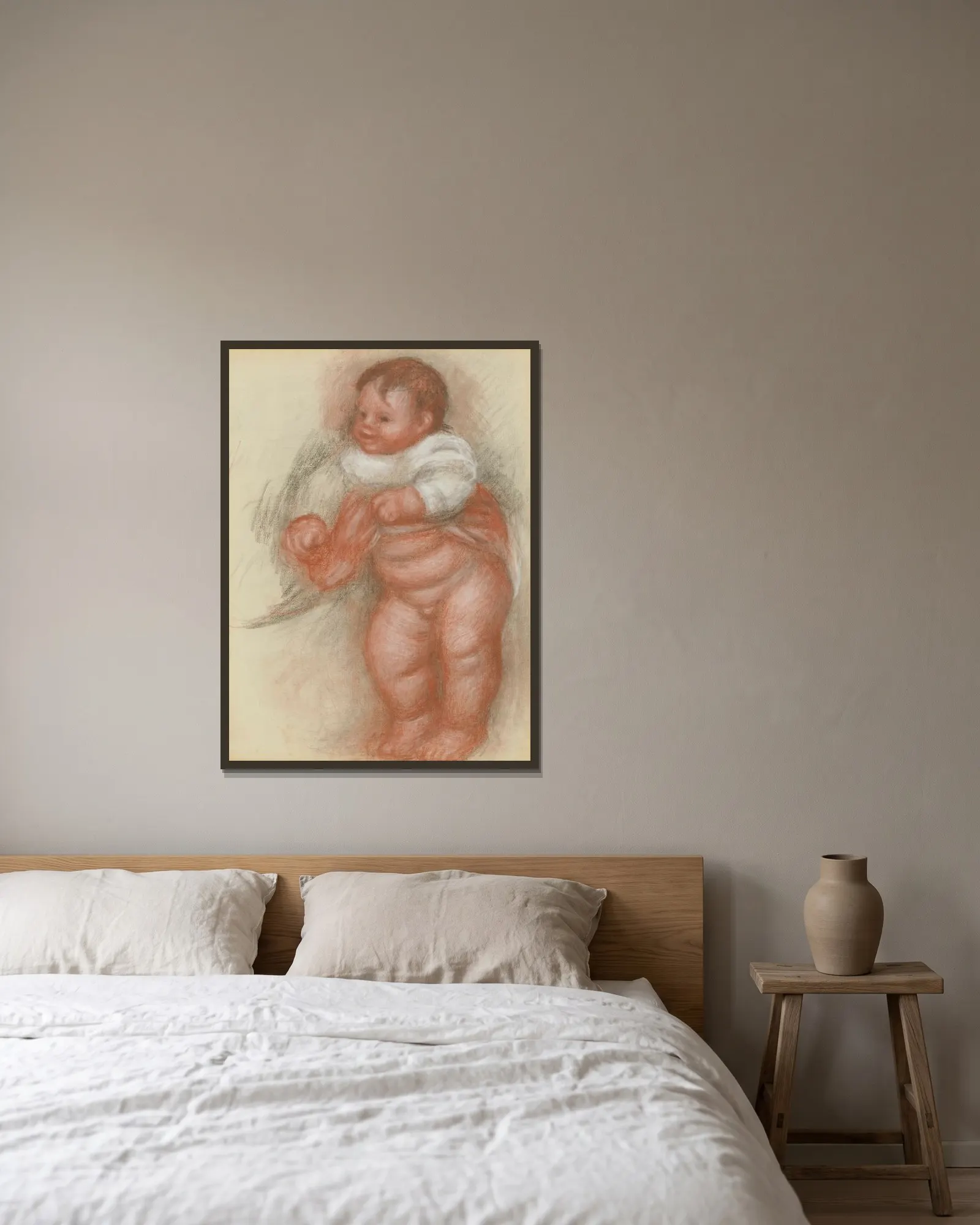 Enfant Nu Debout av Pierre-Auguste Renoir inramad på en vägg