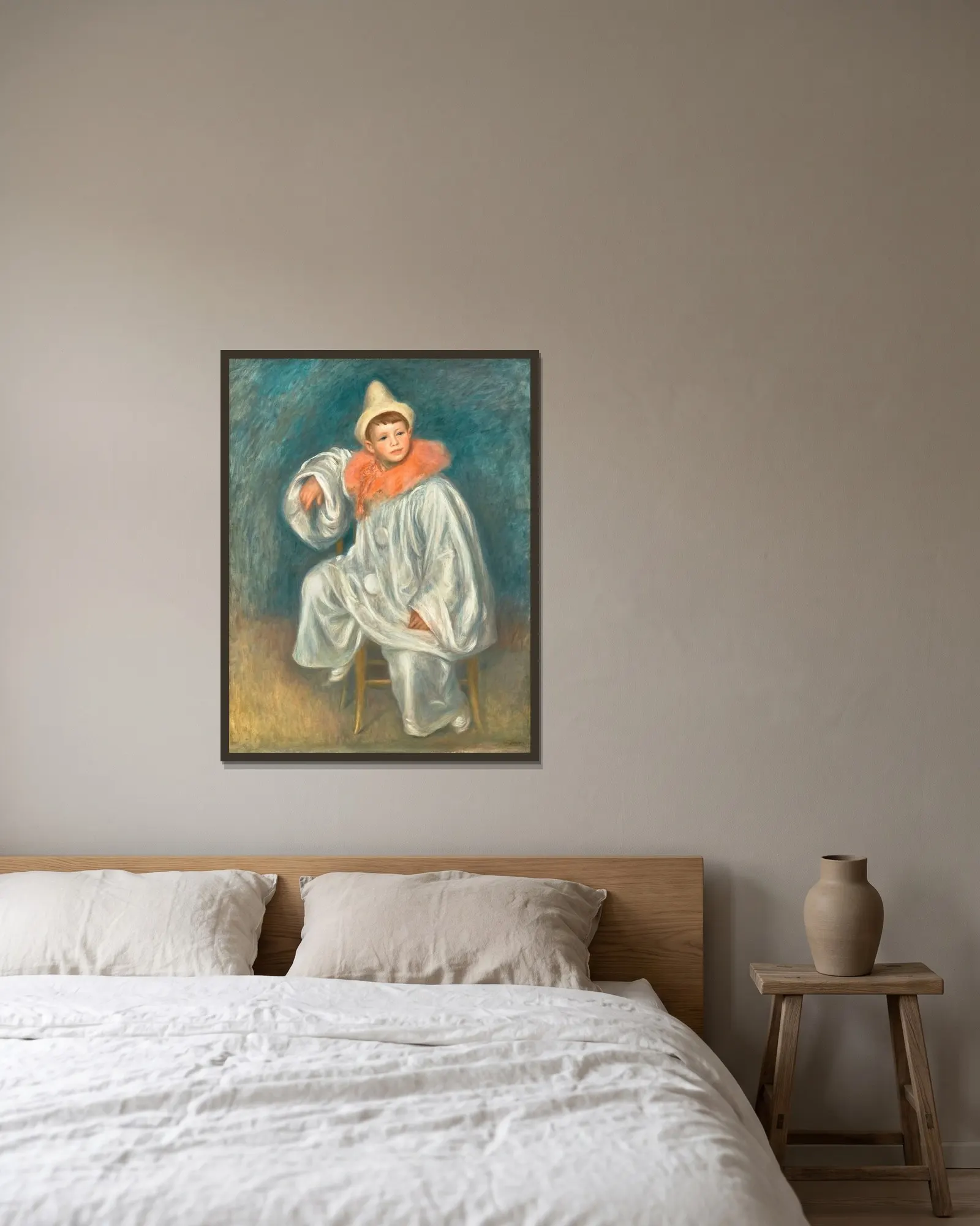 The White Pierrot av Pierre-Auguste Renoir inramad på en vägg