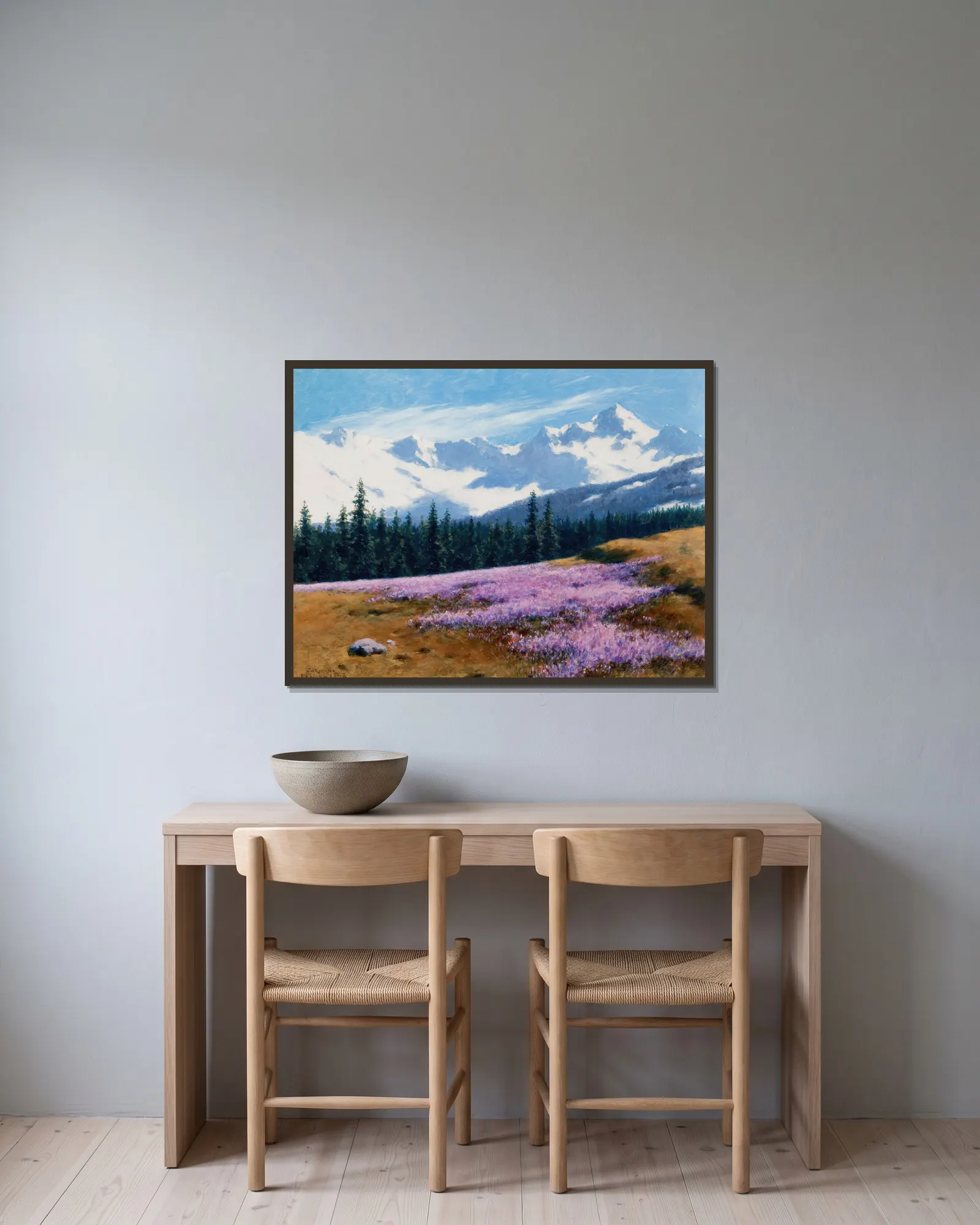 Crocuses with Snowy Mountains Behind av Stanisław Witkiewicz inramad på en vägg