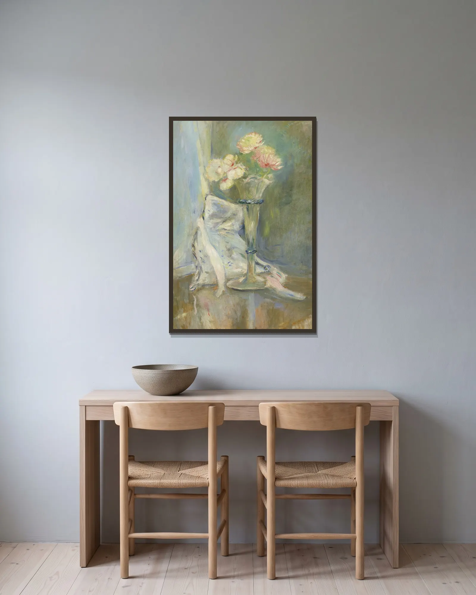 Anémones roses av Berthe Morisot inramad på en vägg