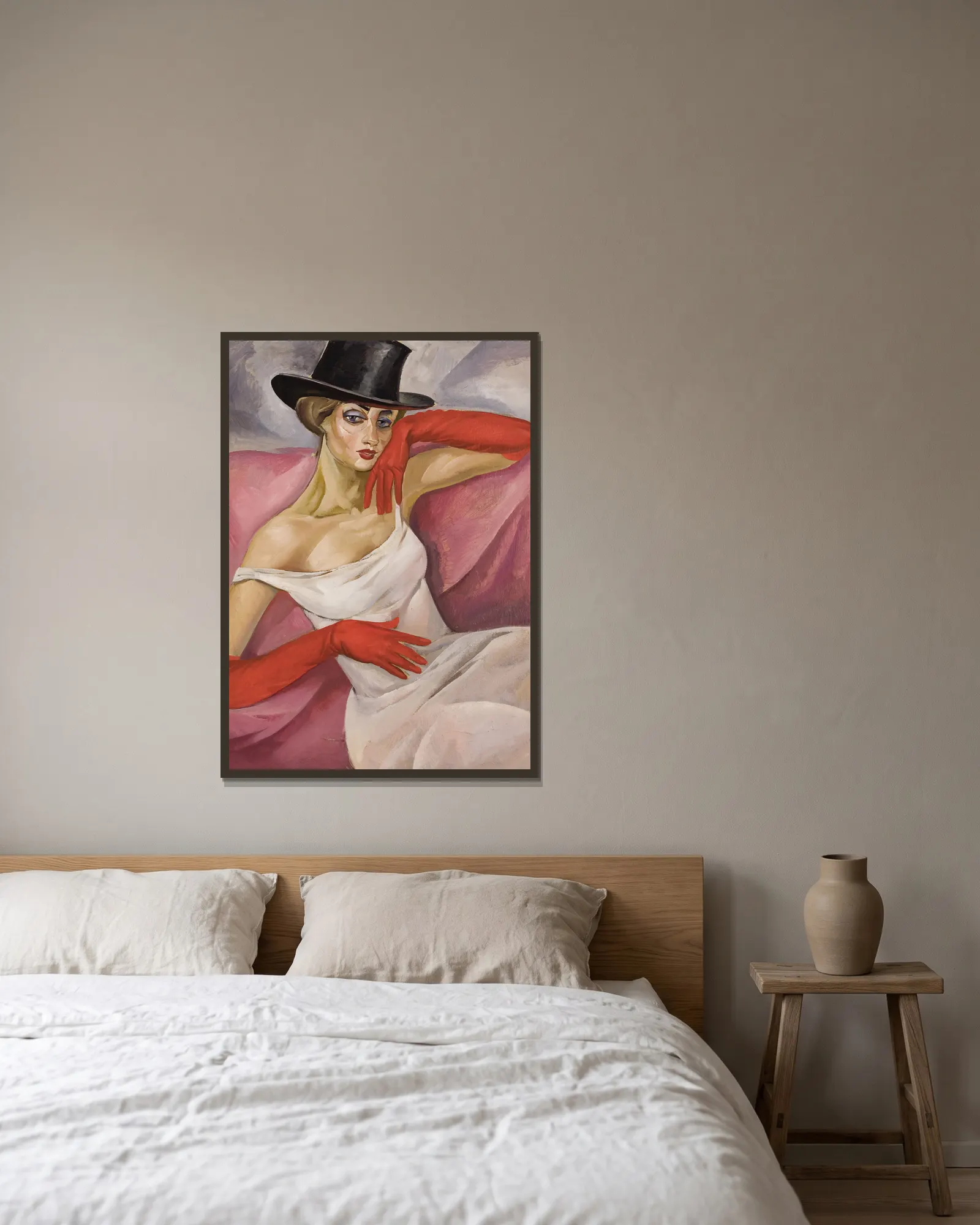 Lady in Top Hat av Boris Grigoriev inramad på en vägg