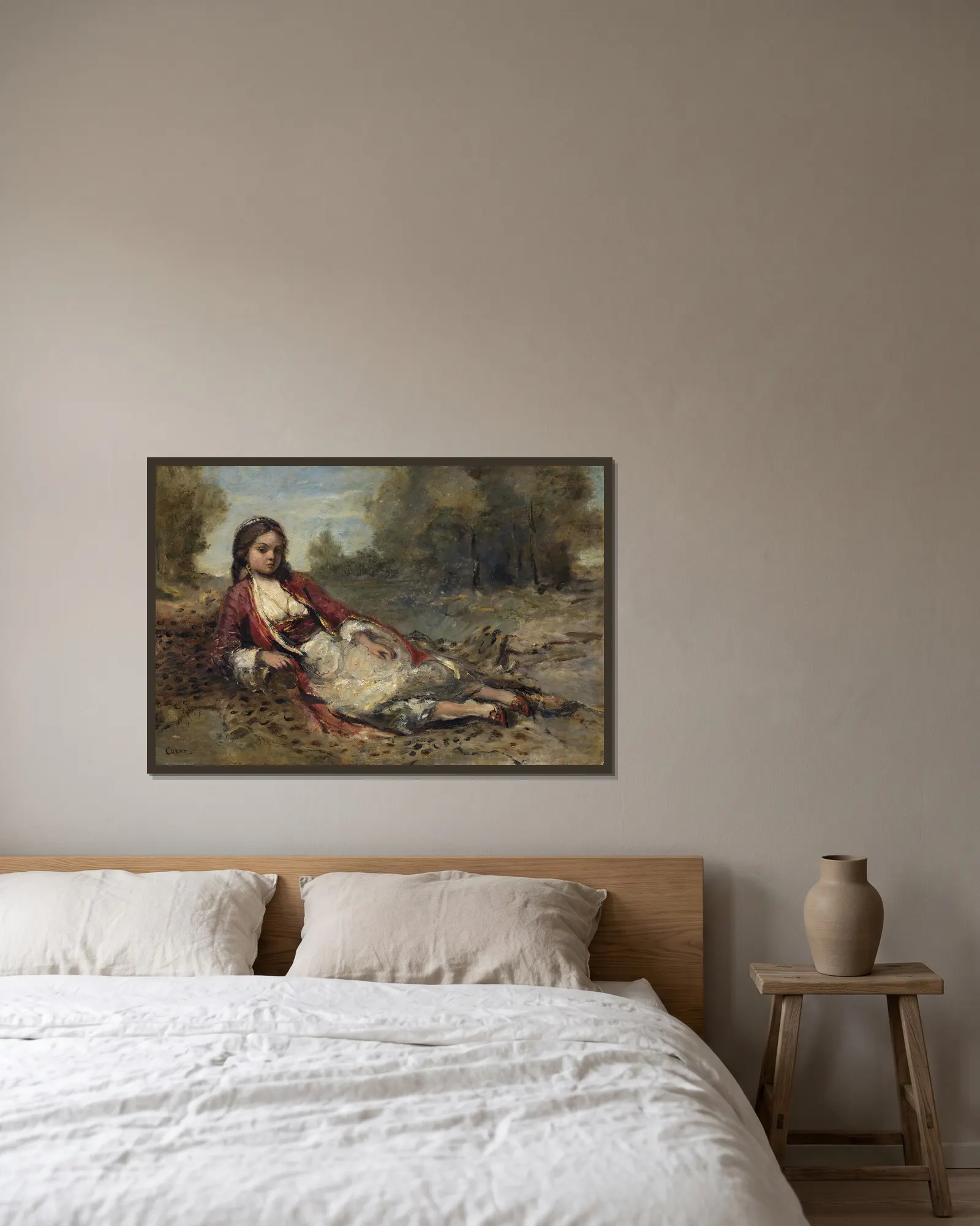 Algérienne av Jean-Baptiste-Camille Corot inramad på en vägg