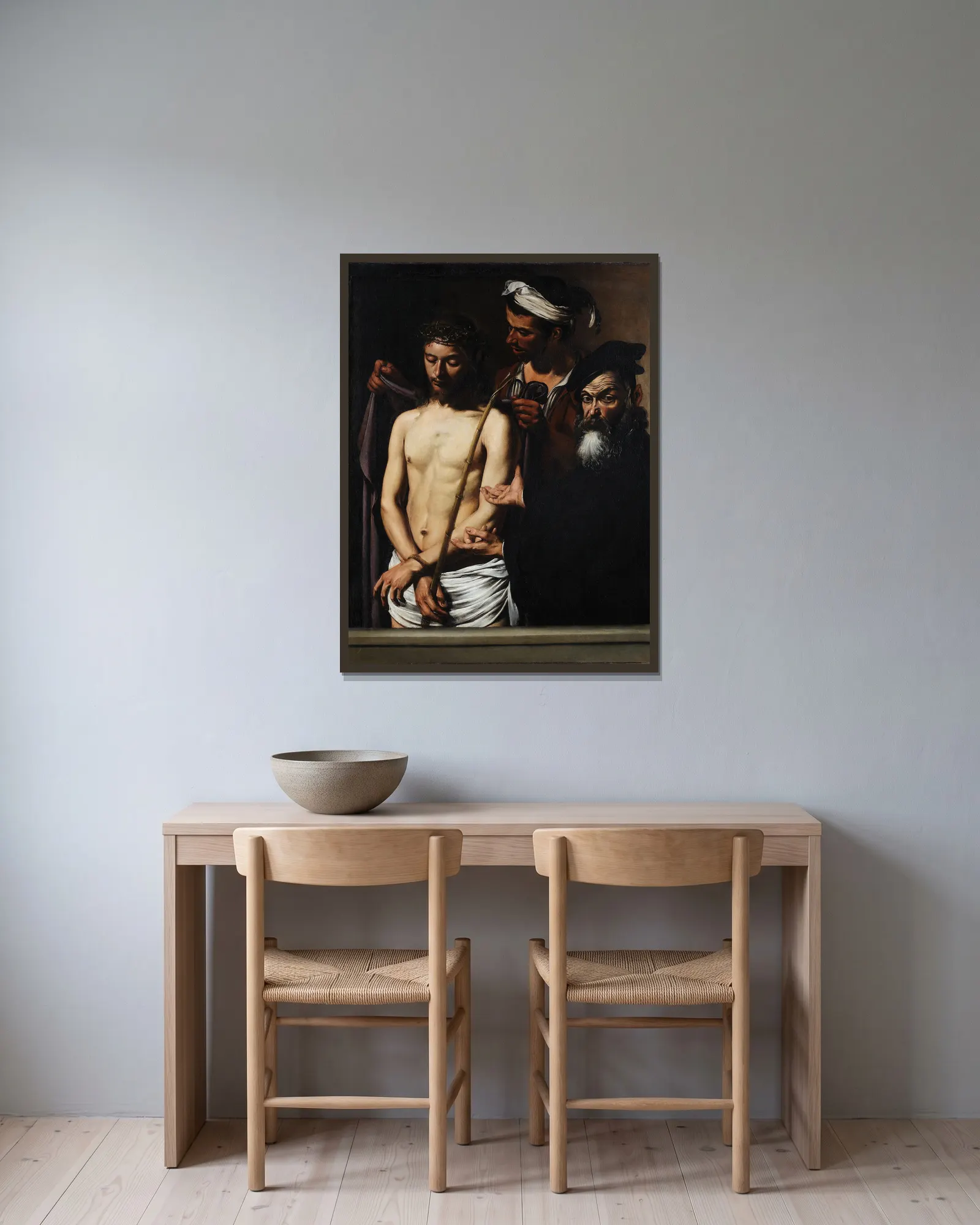 Ecce Homo av Caravaggio inramad på en vägg