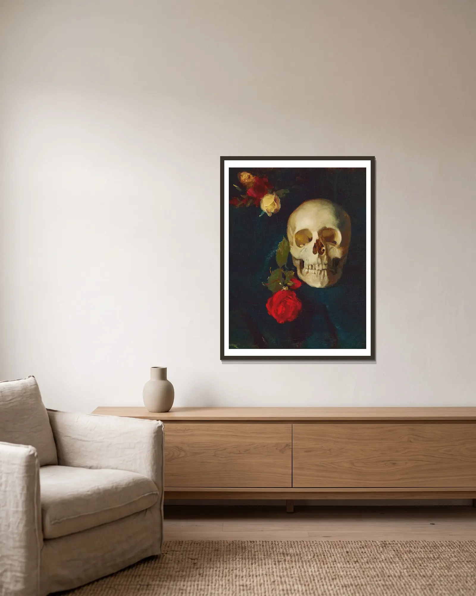 Skull with roses av Carl Schuch inramad på en vägg