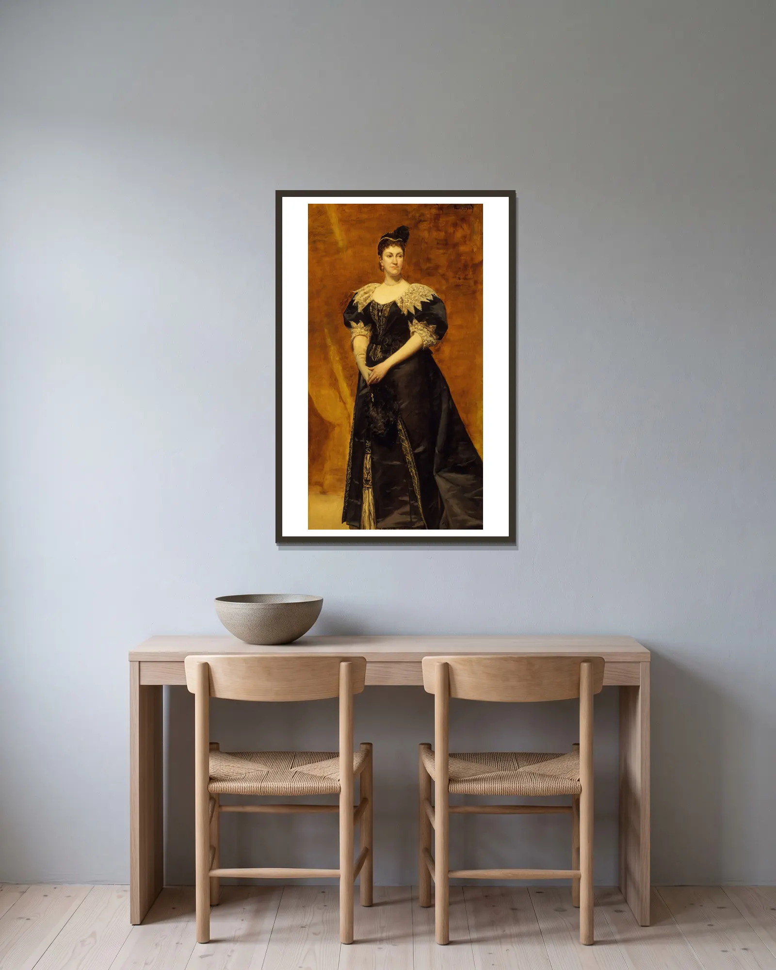 Mrs. William Astor (Caroline Webster Schermerhorn, 1831–1908) av Carolus-Duran inramad på en vägg