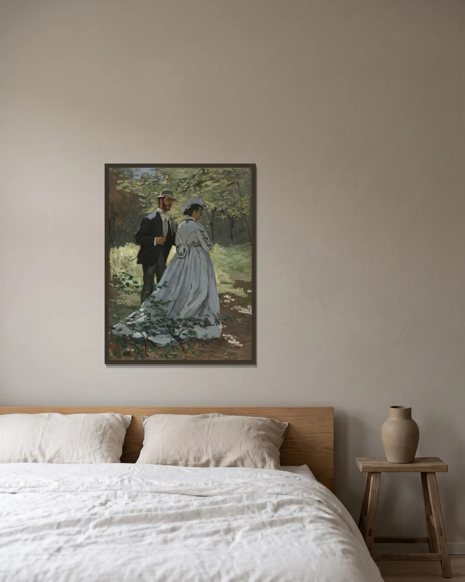Bazille and Camille (Study for Déjeuner sur l’Herbe ) av Claude Monet inramad på en vägg