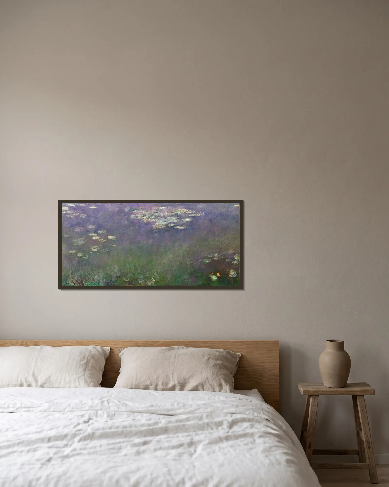 Water Lilies (Agapanthus), 1915 – nr 1 av Claude Monet inramad på en vägg
