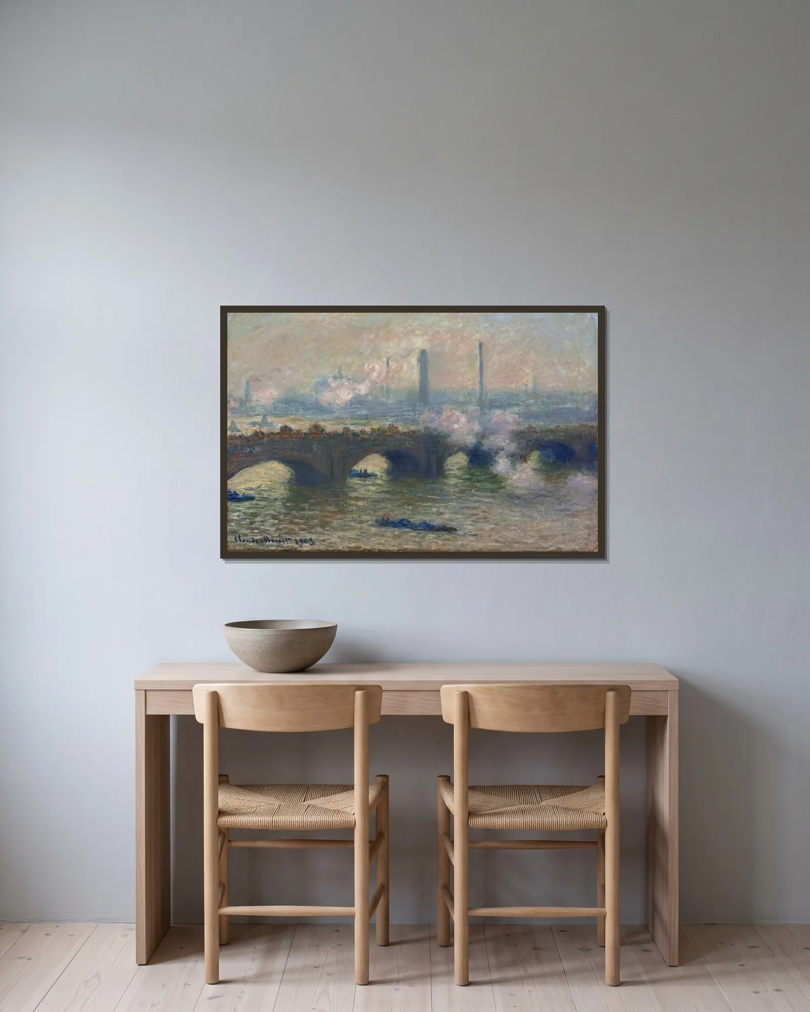 Waterloo Bridge,Gray Day av Claude Monet inramad på en vägg
