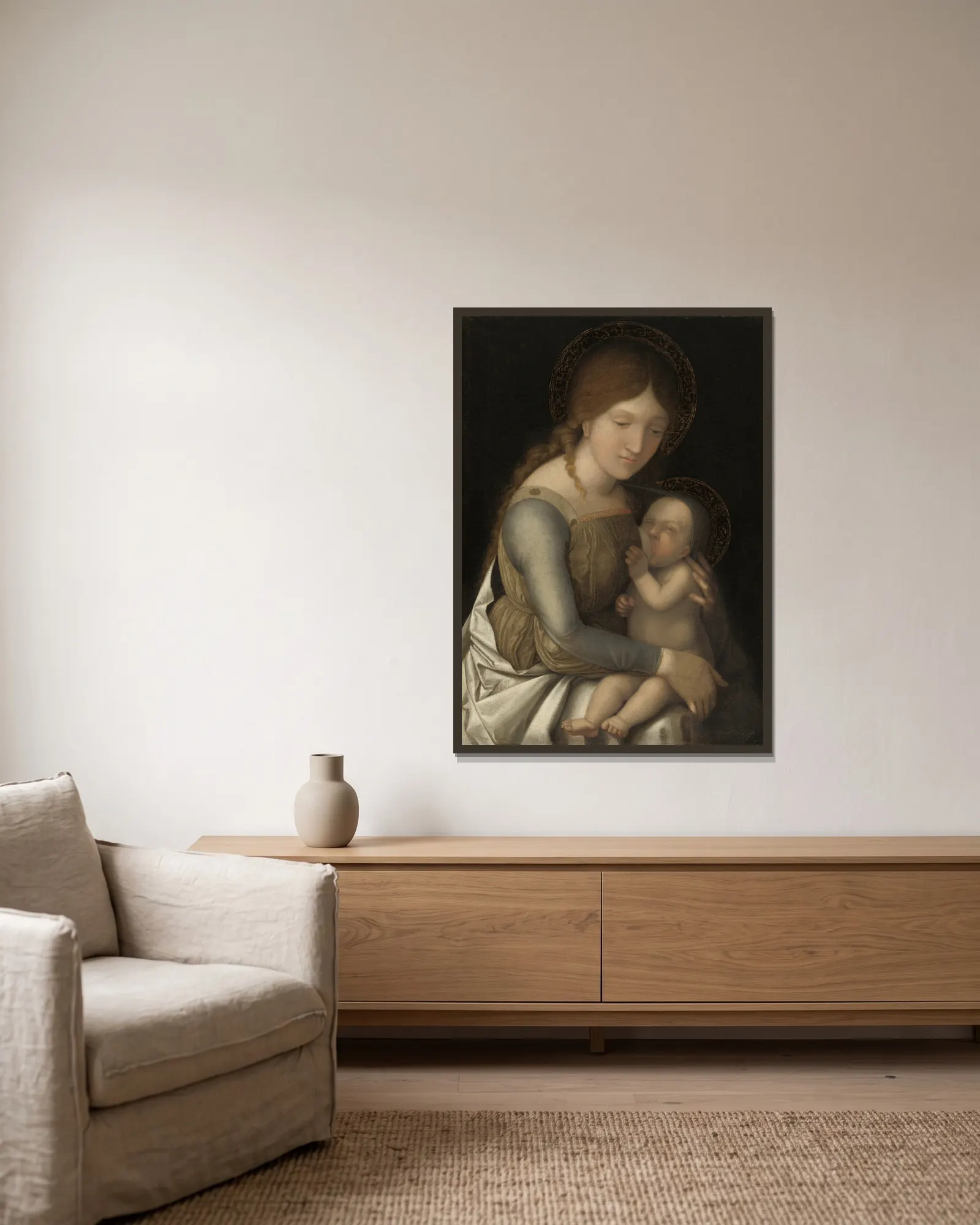 Madonna and Child av Correggio inramad på en vägg