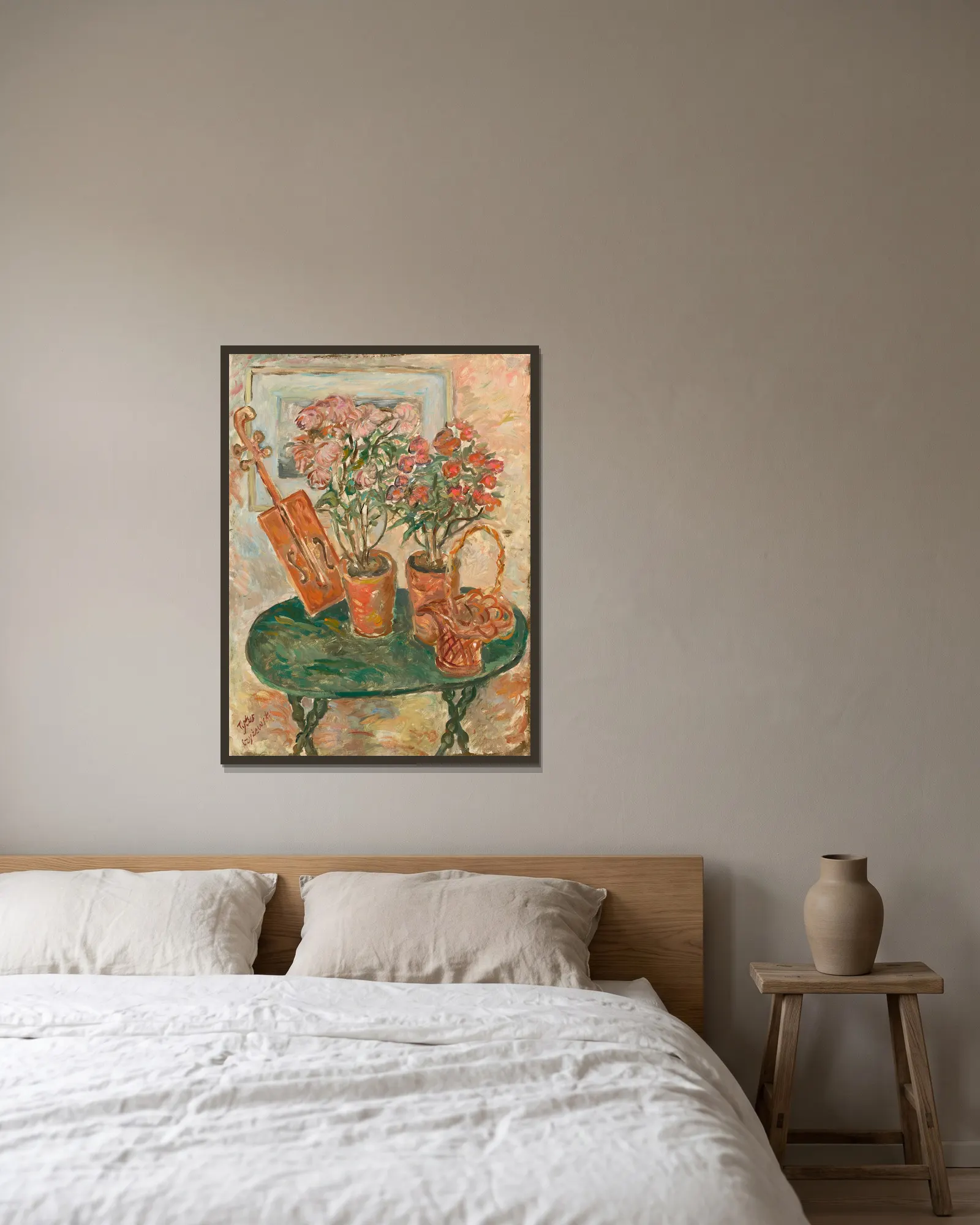 Still life with azaleas av Tytus Czyżewski inramad på en vägg