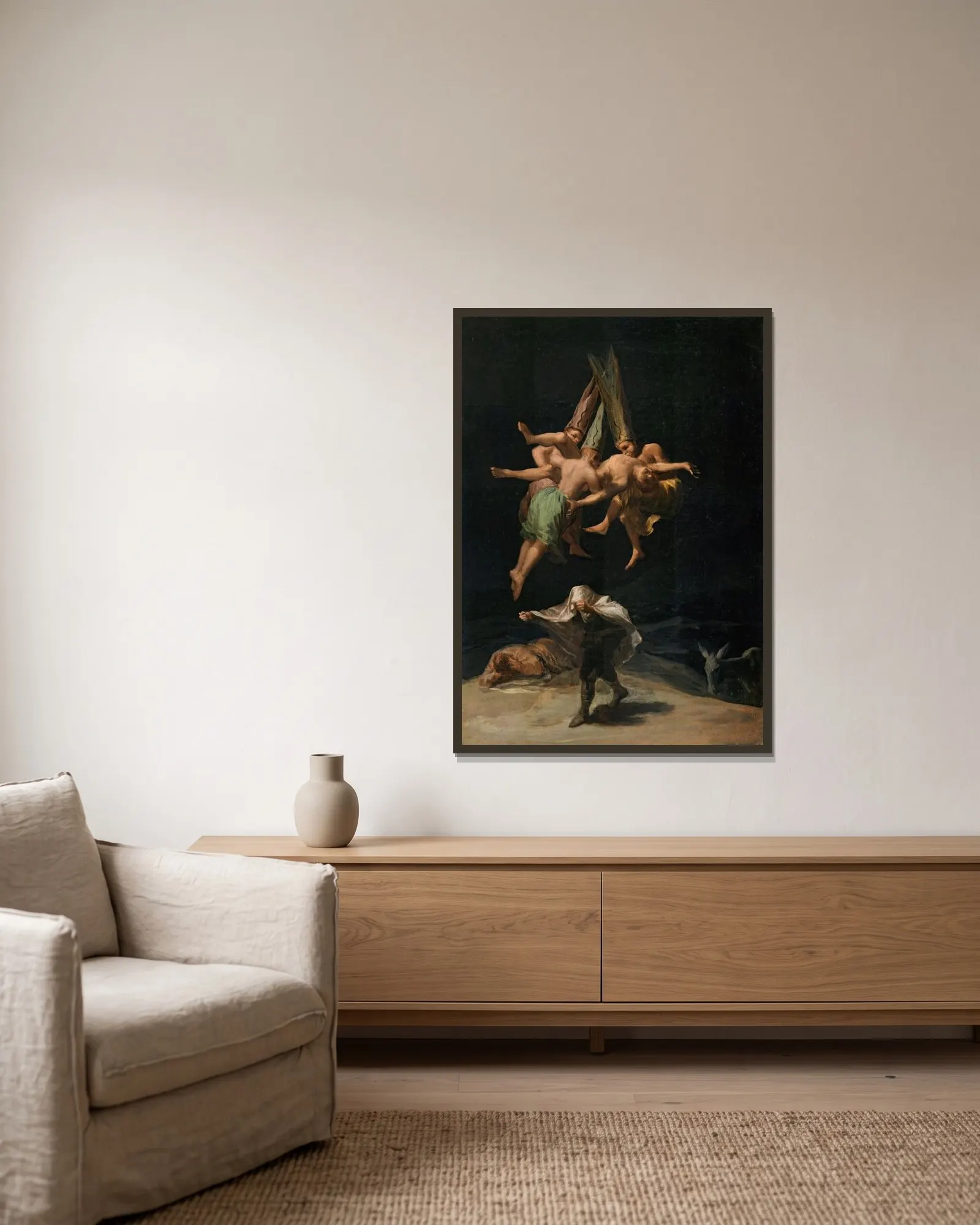 Witches’ Flight av Francisco de Goya inramad på en vägg