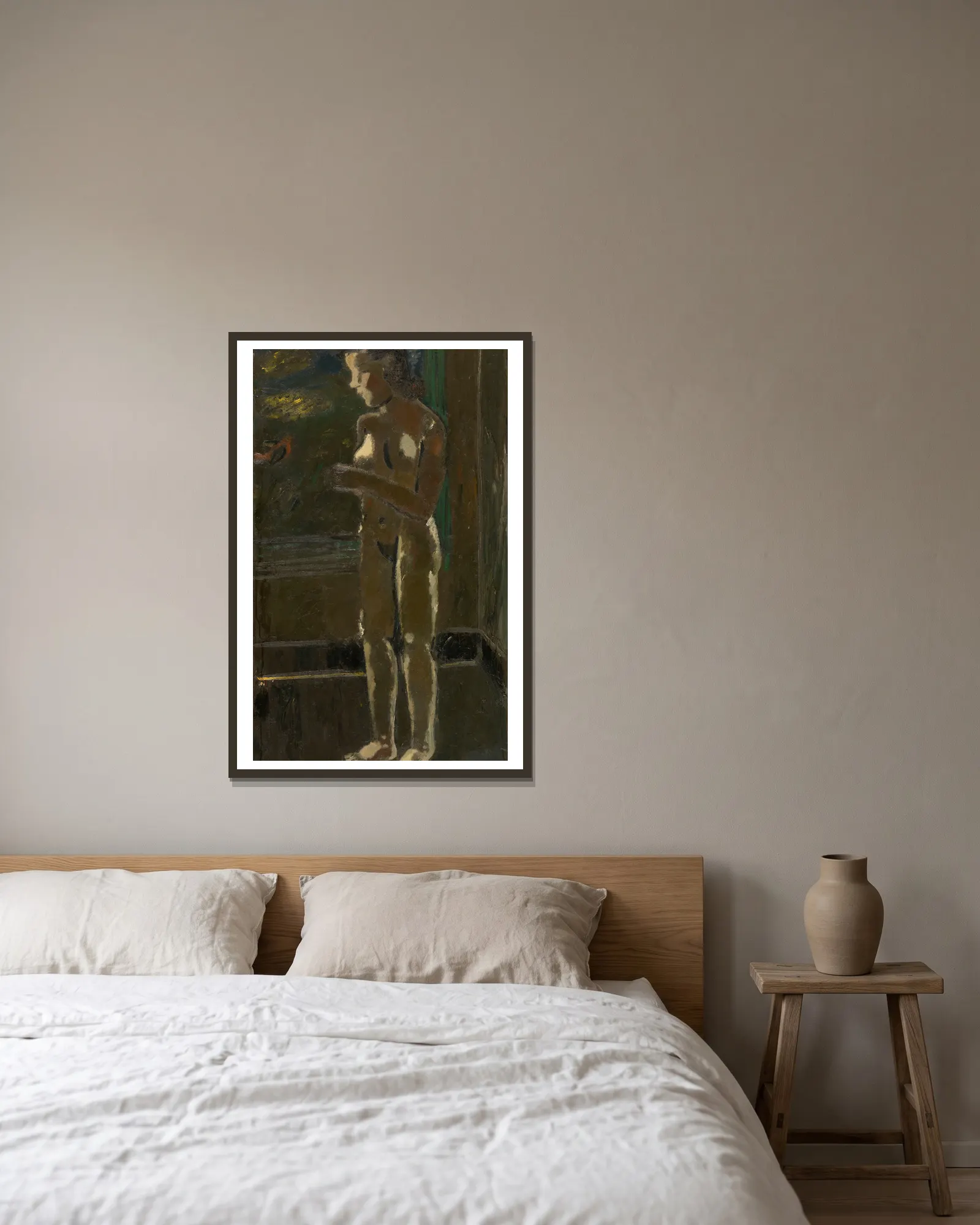 Standing Nude av Gustave De Smet inramad på en vägg