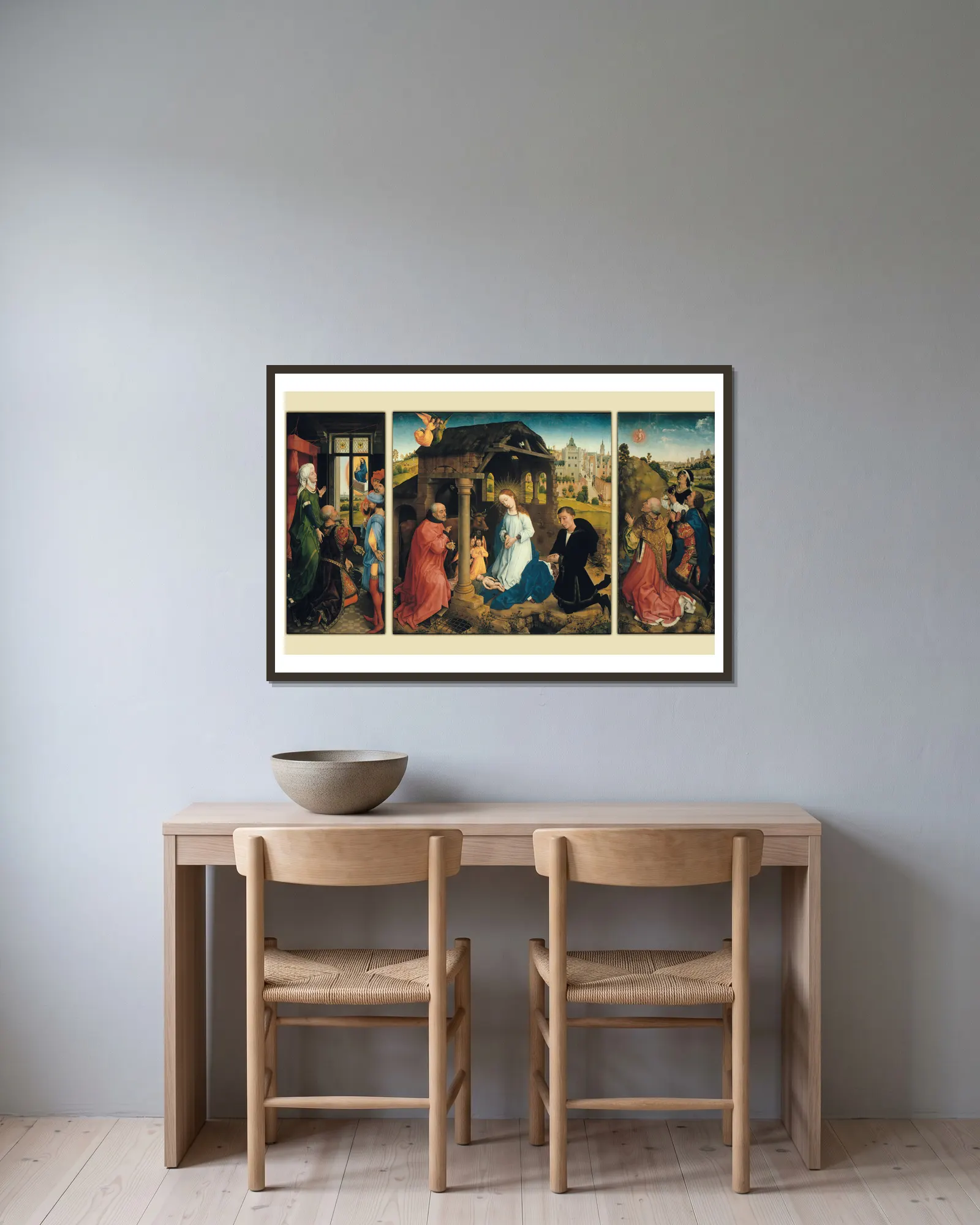 The Middelburg Altar av Rogier van der Weyden inramad på en vägg
