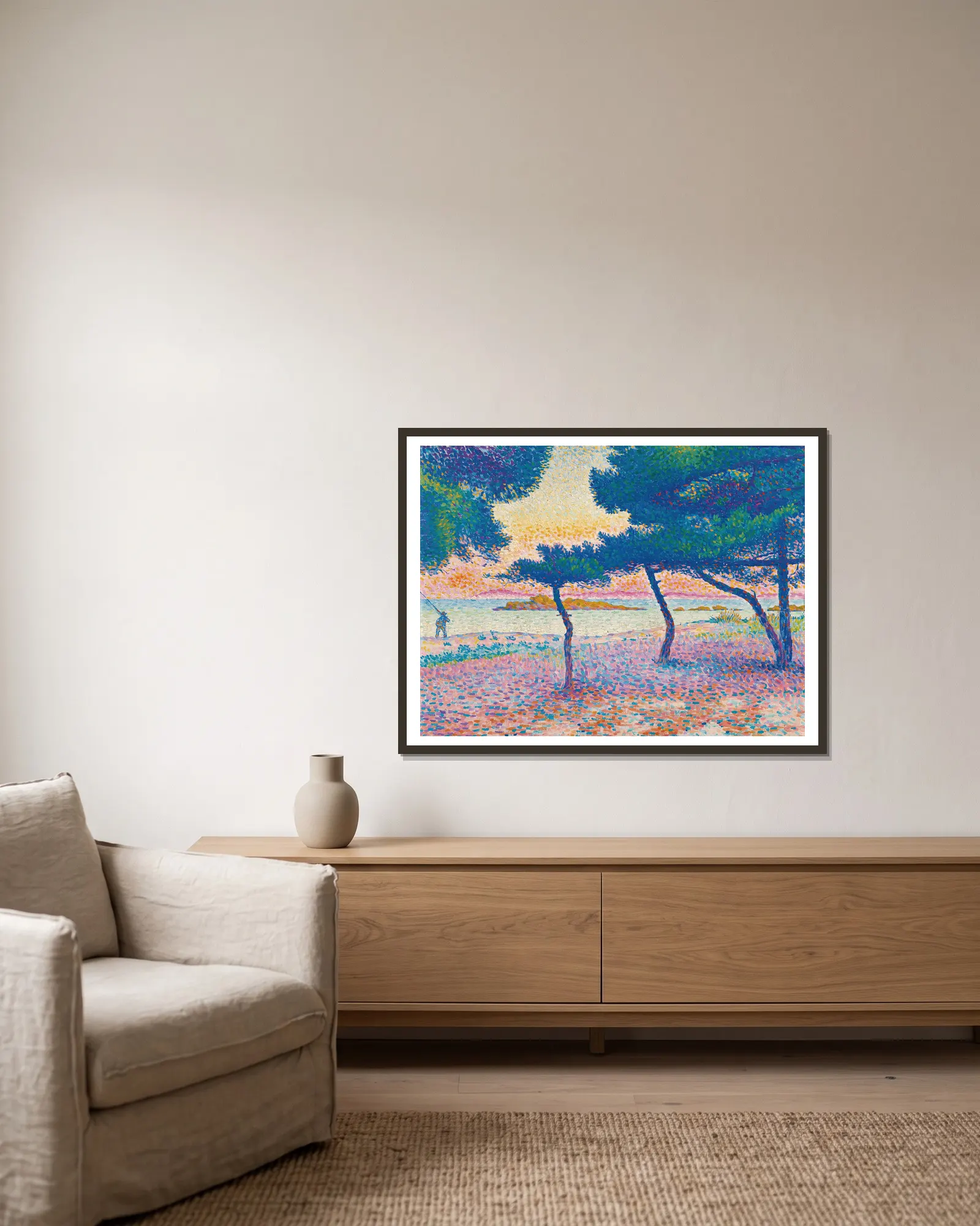 La Plage De Saint-Clair av Henri-Edmond Cross inramad på en vägg