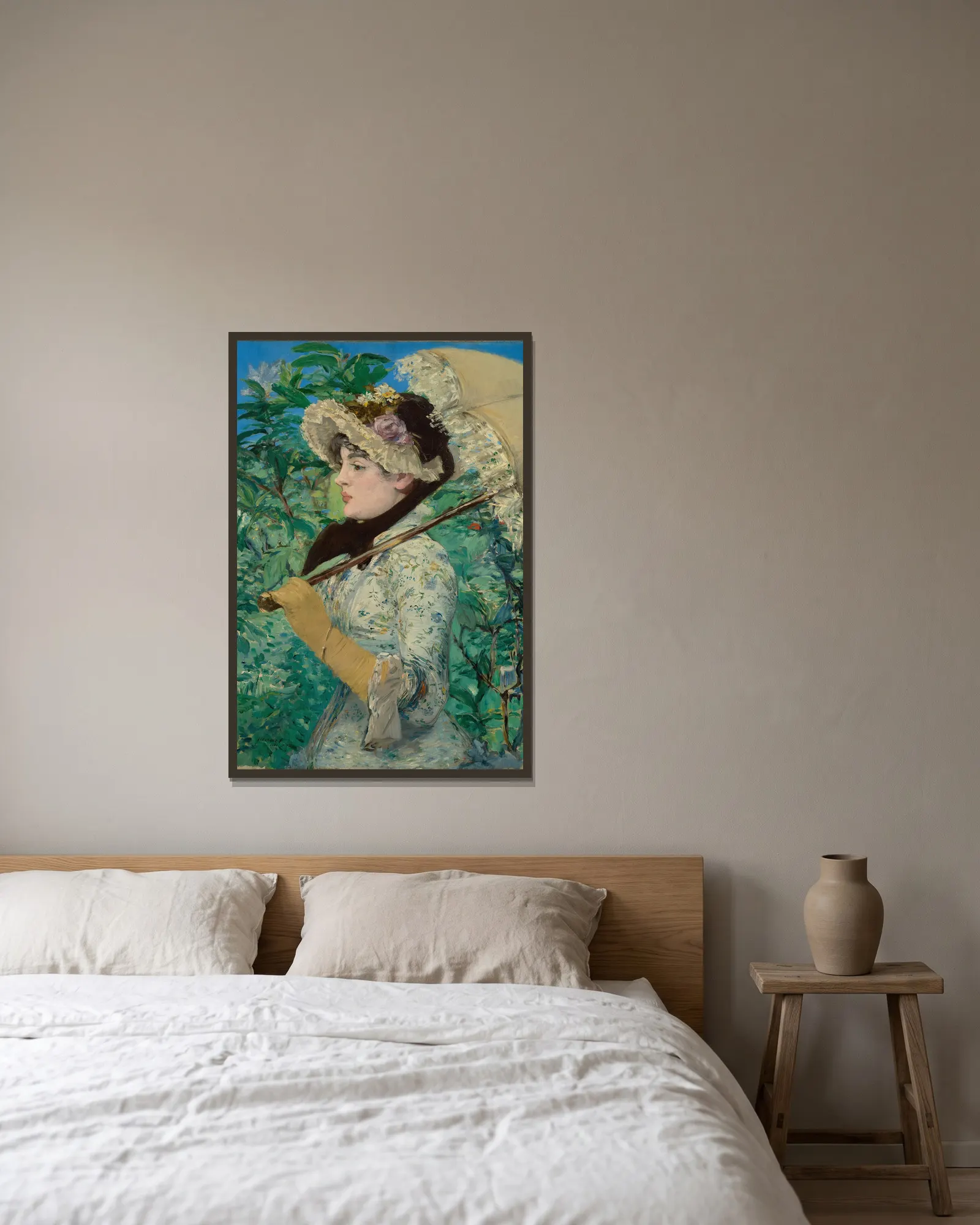 Jeanne (Spring) av Édouard Manet inramad på en vägg