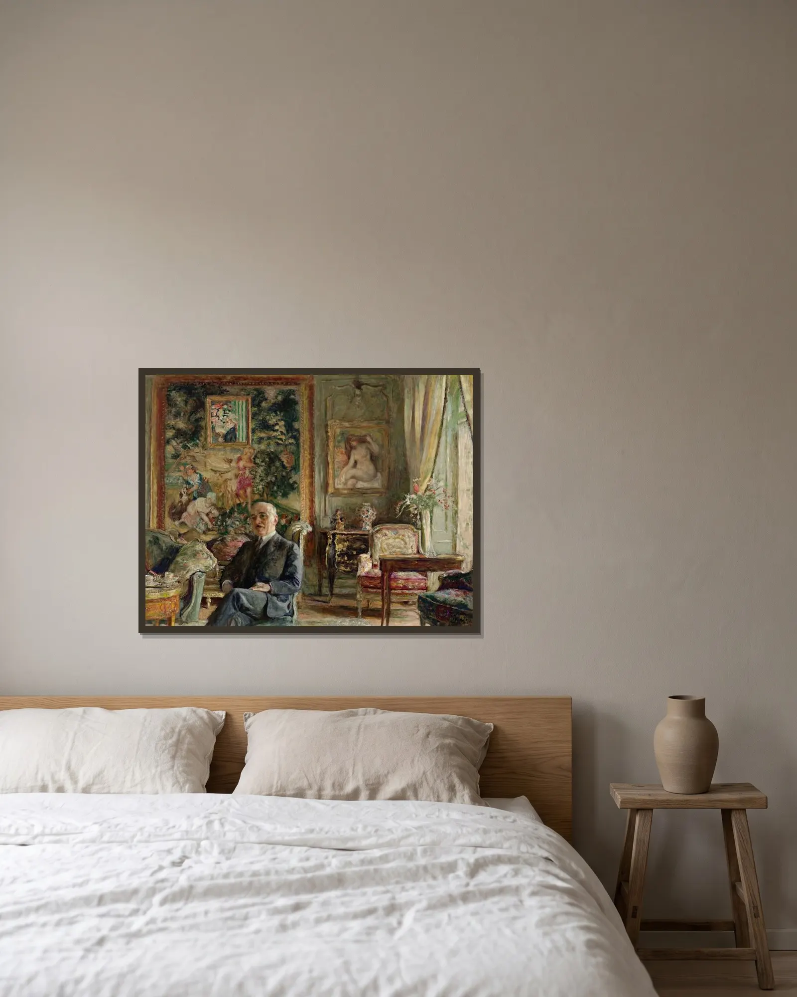 Jean Laroche av Édouard Vuillard inramad på en vägg