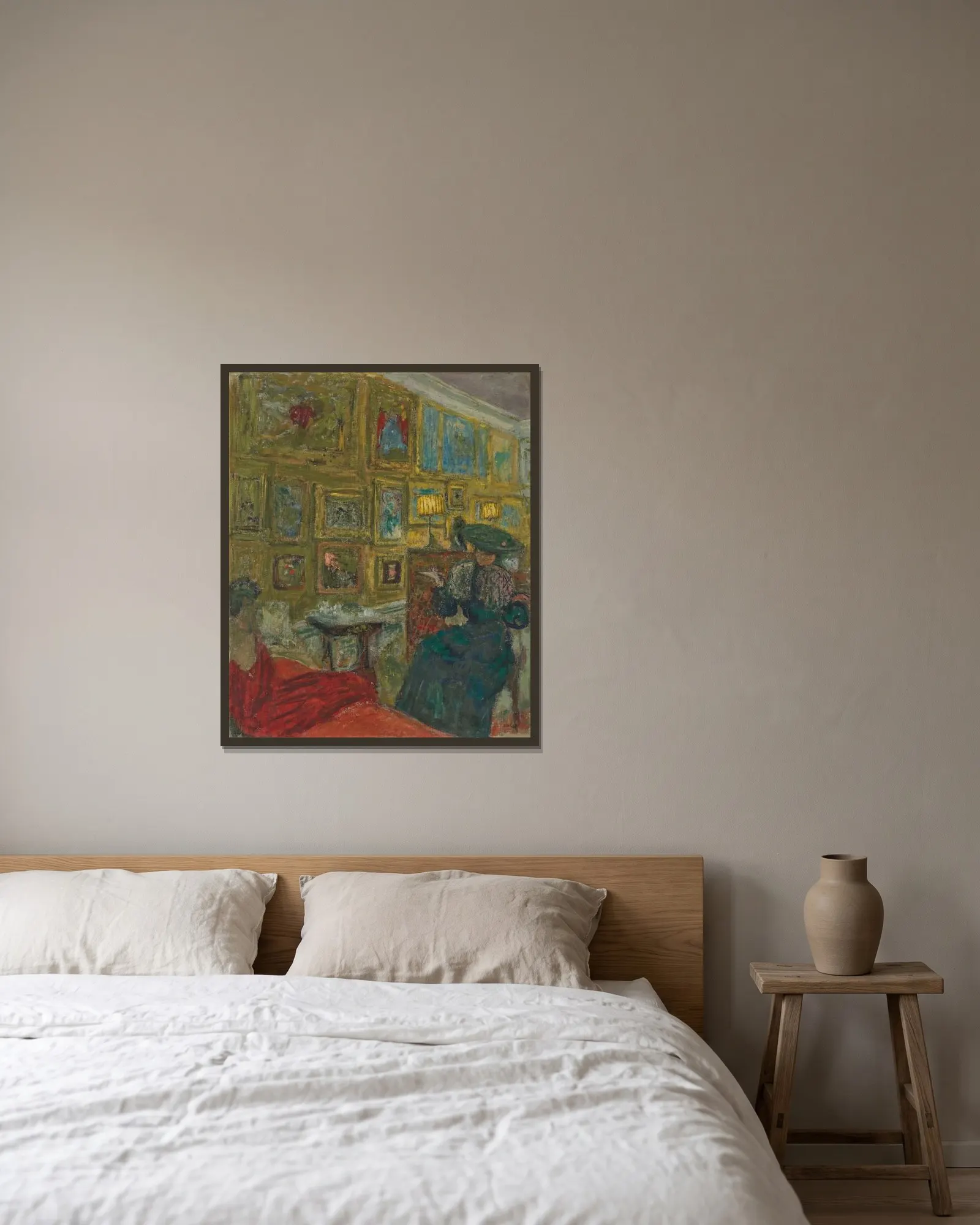 La visiteuse av Édouard Vuillard inramad på en vägg