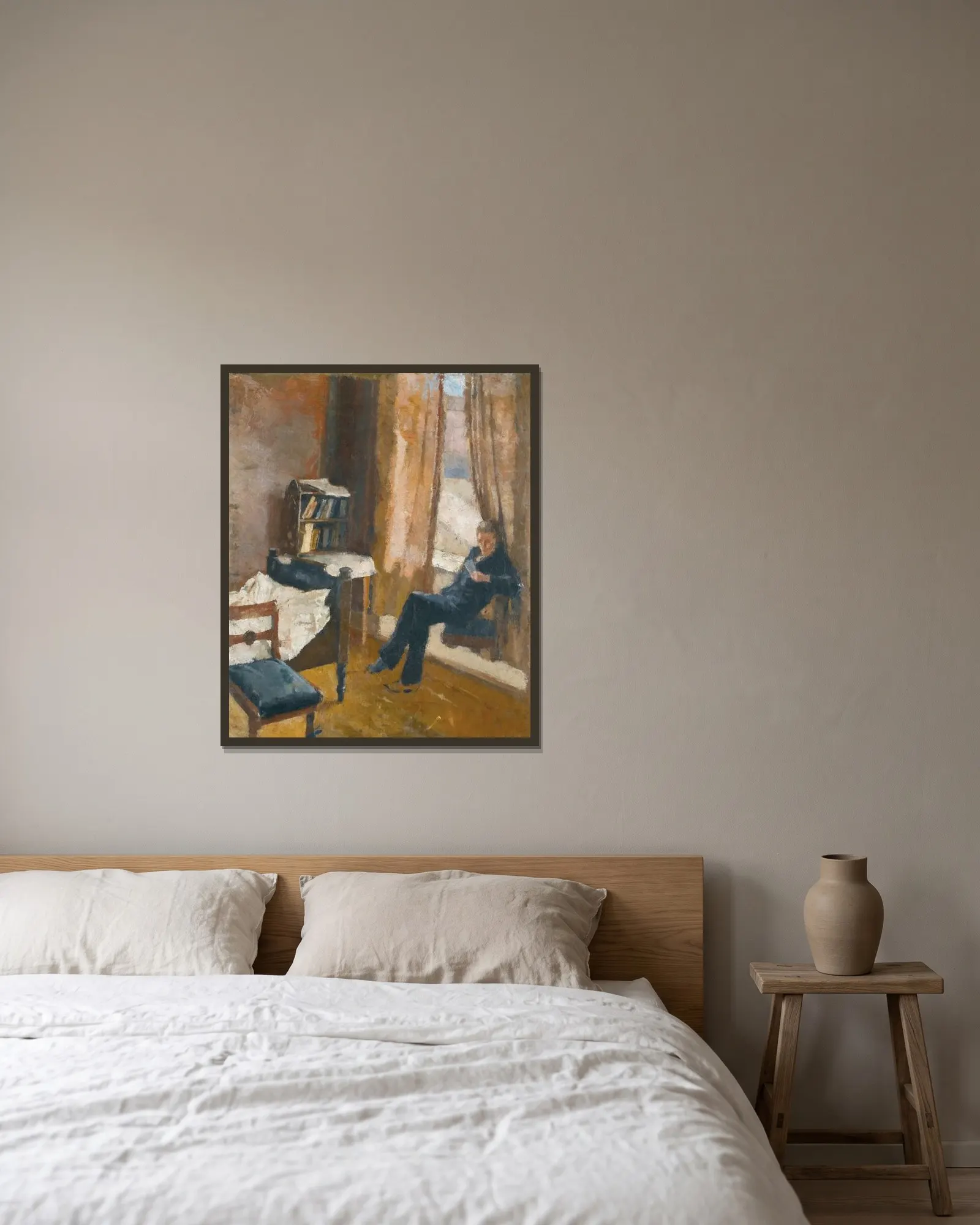 Andreas Reading – nr 1 av Edvard Munch inramad på en vägg