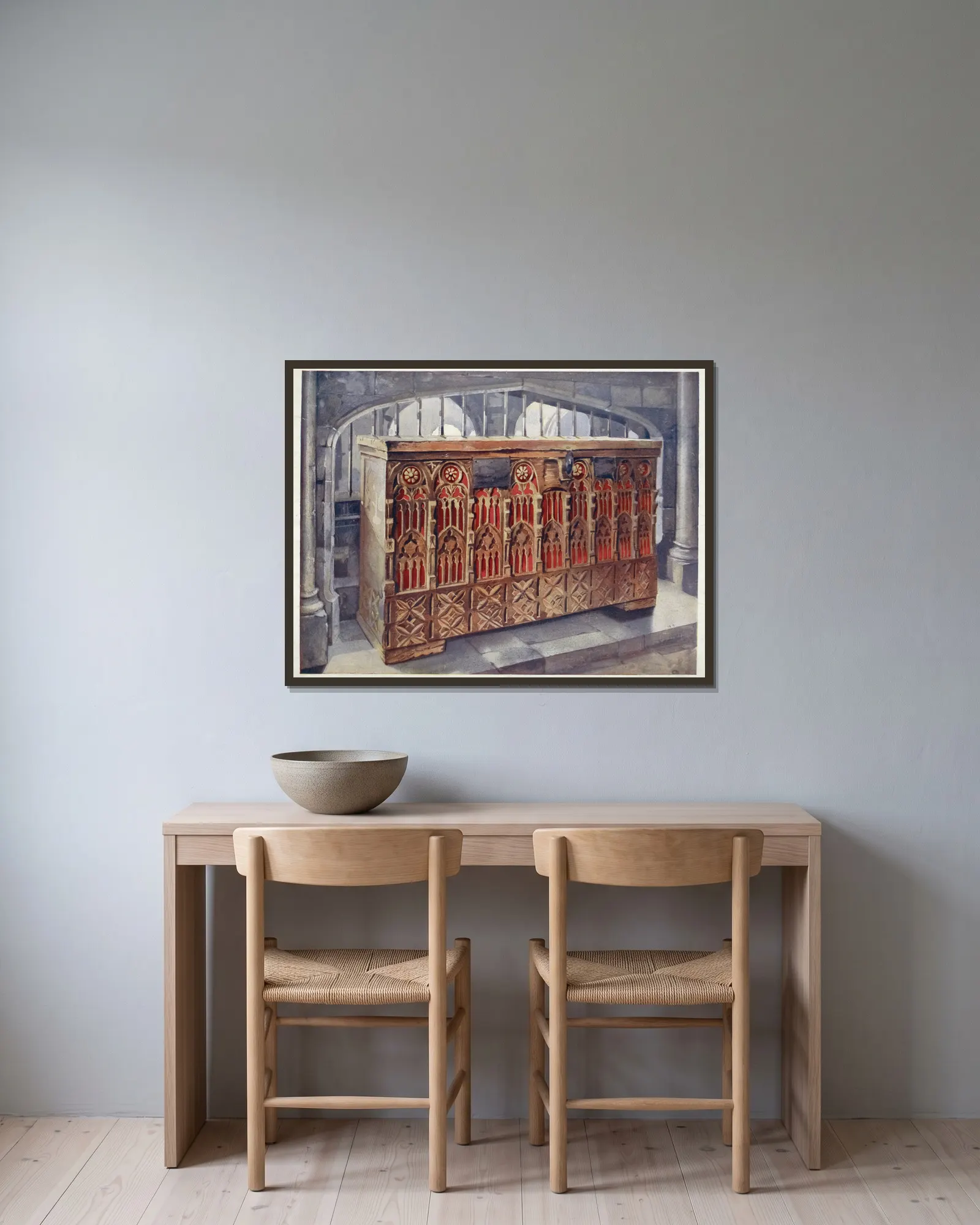 Fourteenth-century buttressed coffer. av Edwin Foley inramad på en vägg