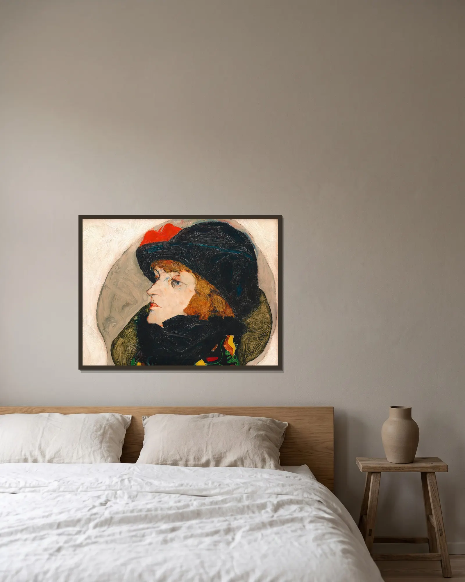 Porträt Ida Roessler av Egon Schiele inramad på en vägg