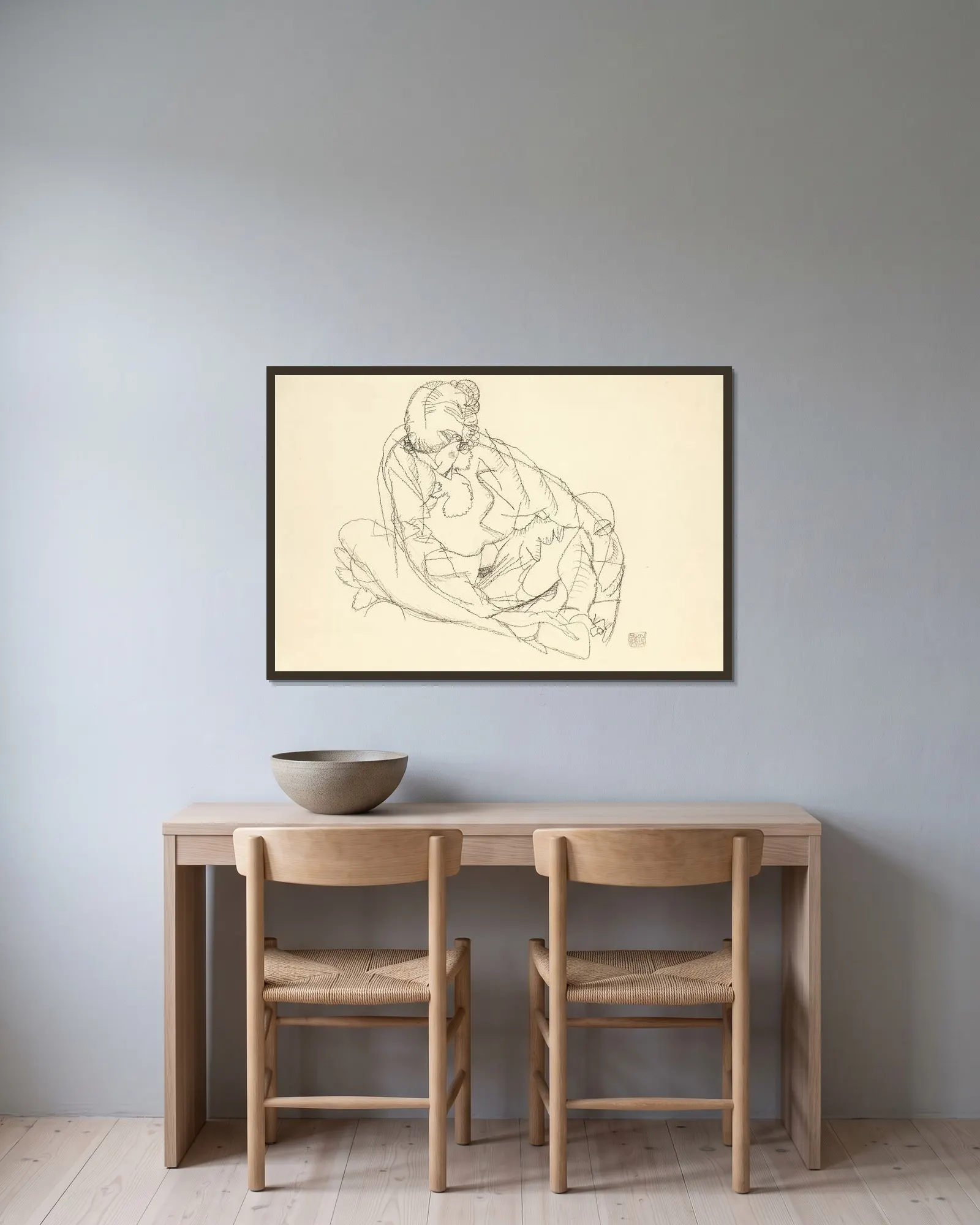 Sitzende mit gesenktem Kopf (Seated woman with bent head) av Egon Schiele inramad på en vägg