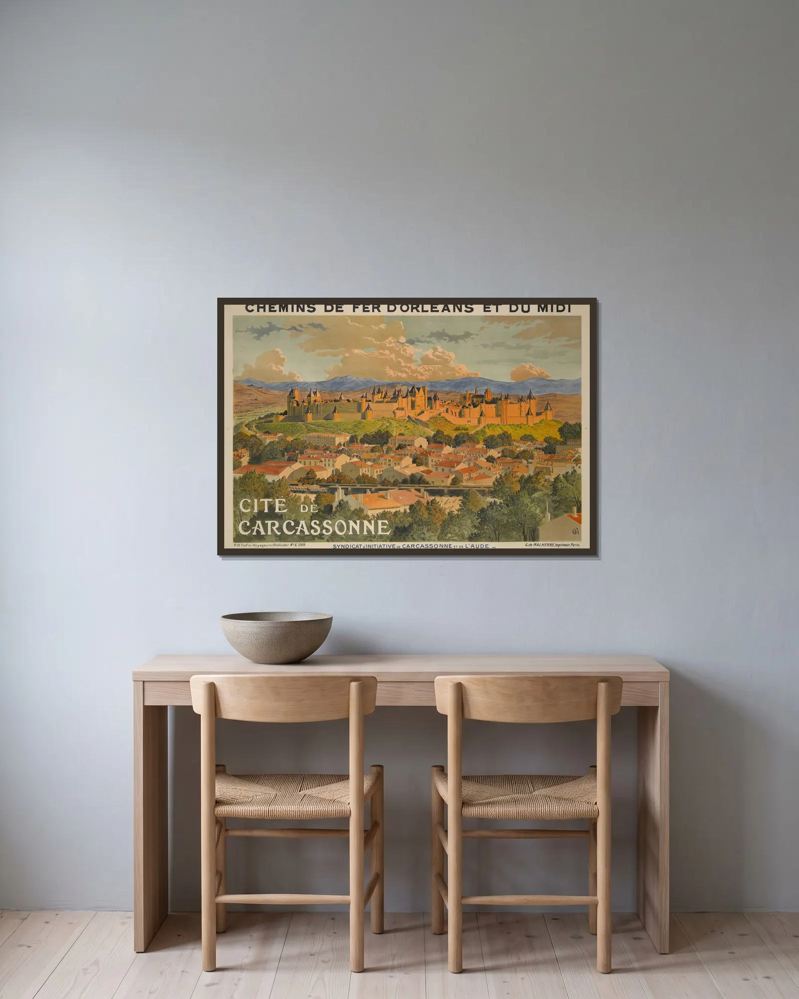 Cité de Carcassonne av Eugène Grasset inramad på en vägg