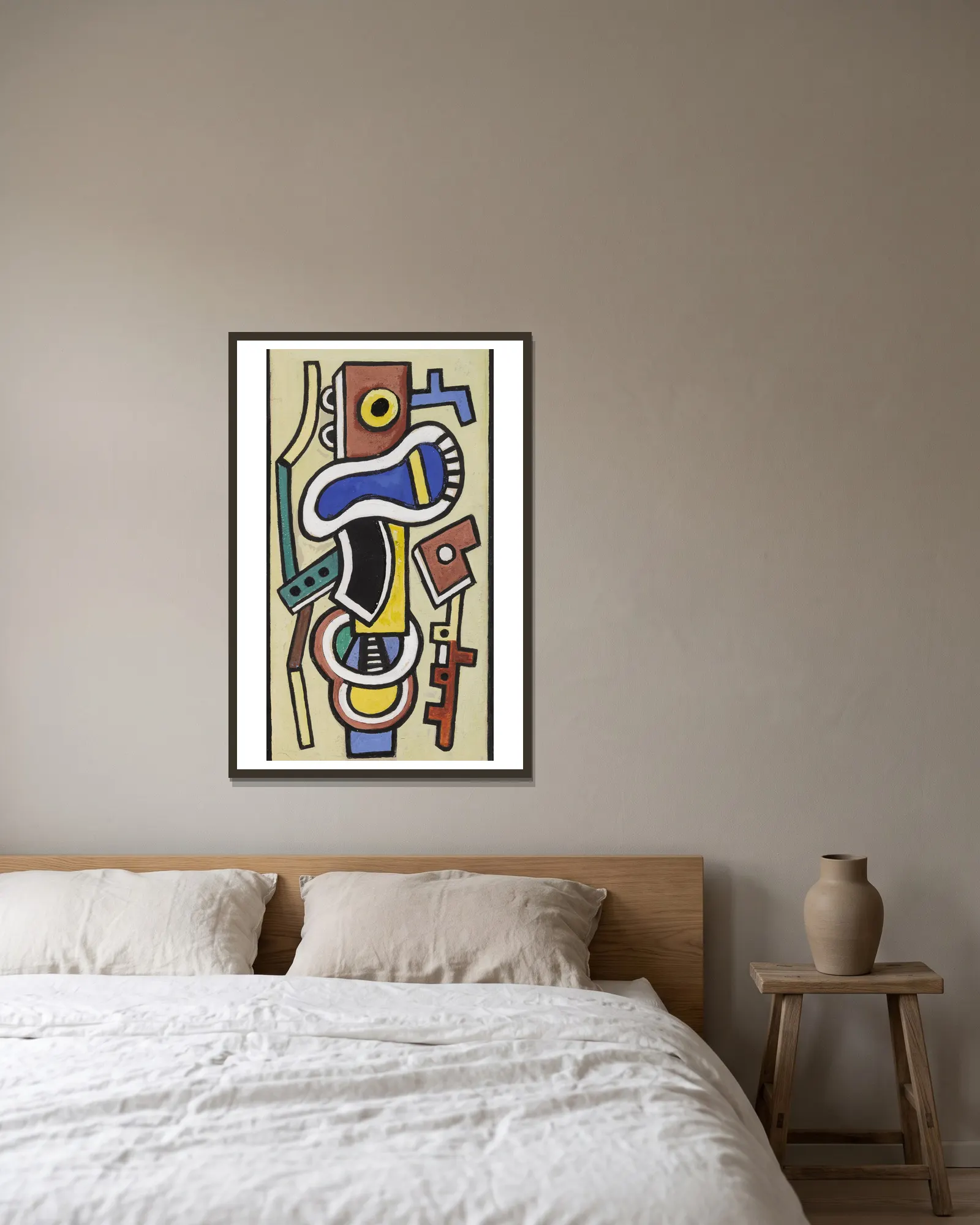 Abstraction av Fernand Léger inramad på en vägg