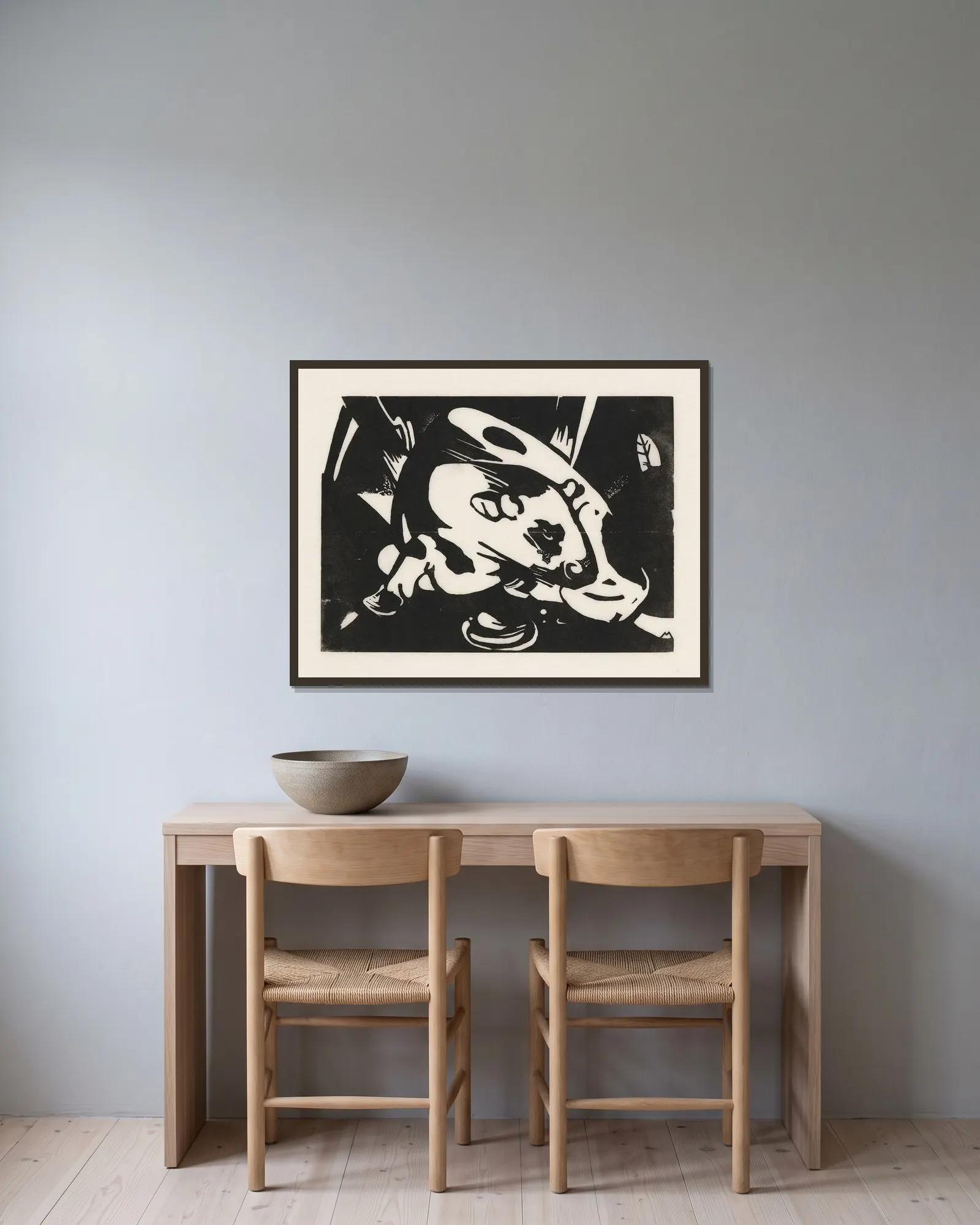 Der Stier av Franz Marc inramad på en vägg