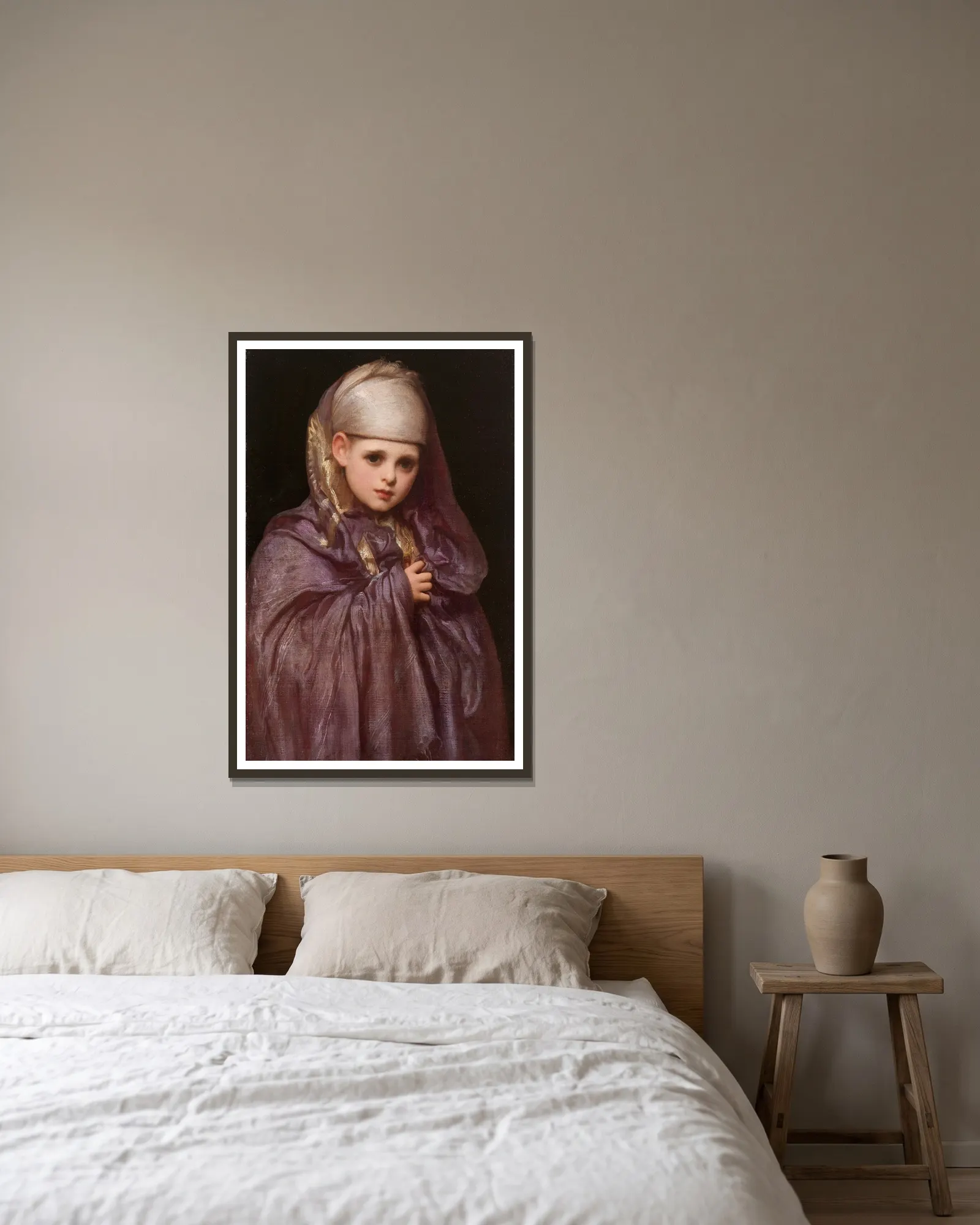 Little Fatima av Frederic Leighton inramad på en vägg