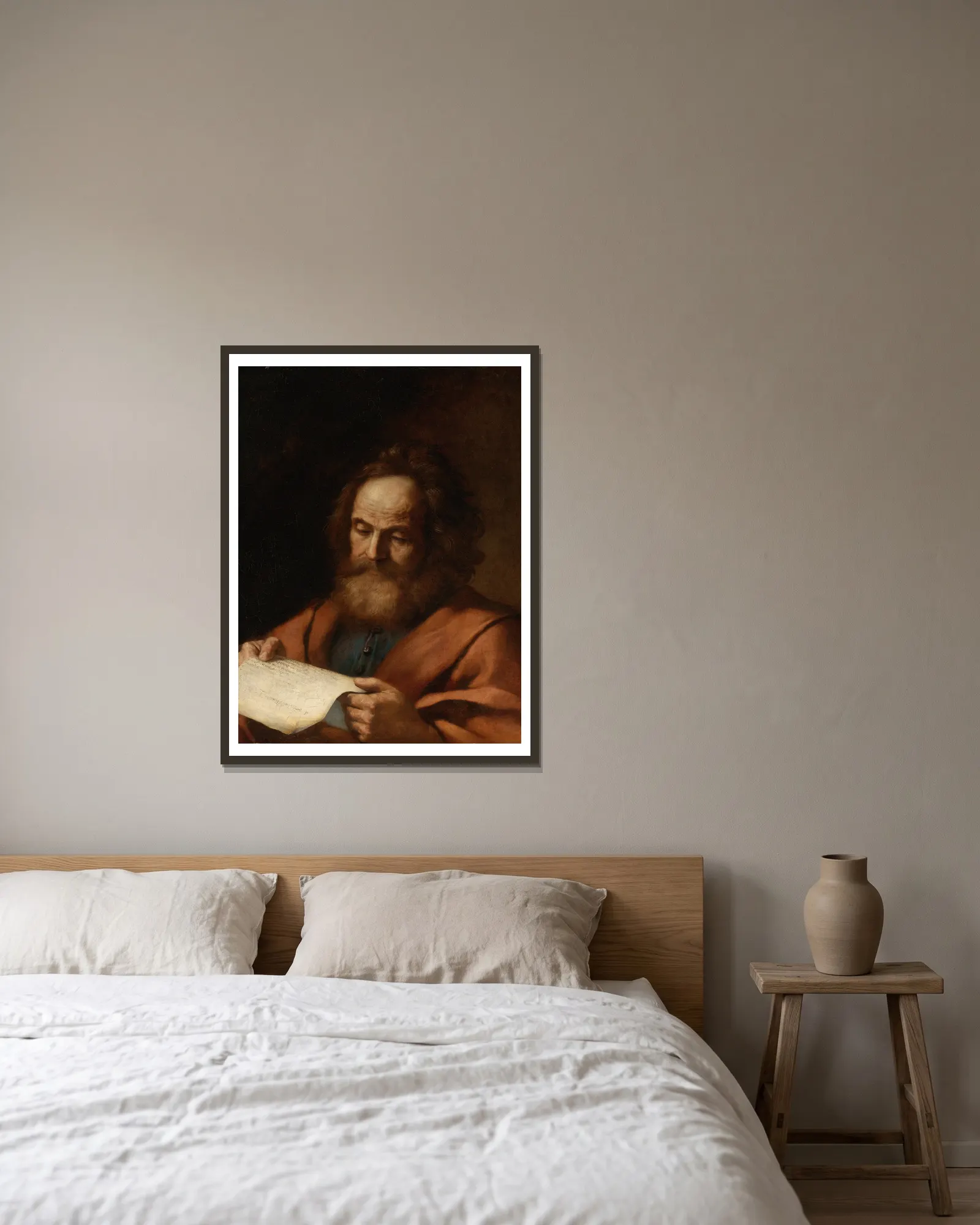 Saint Luke av Guercino inramad på en vägg