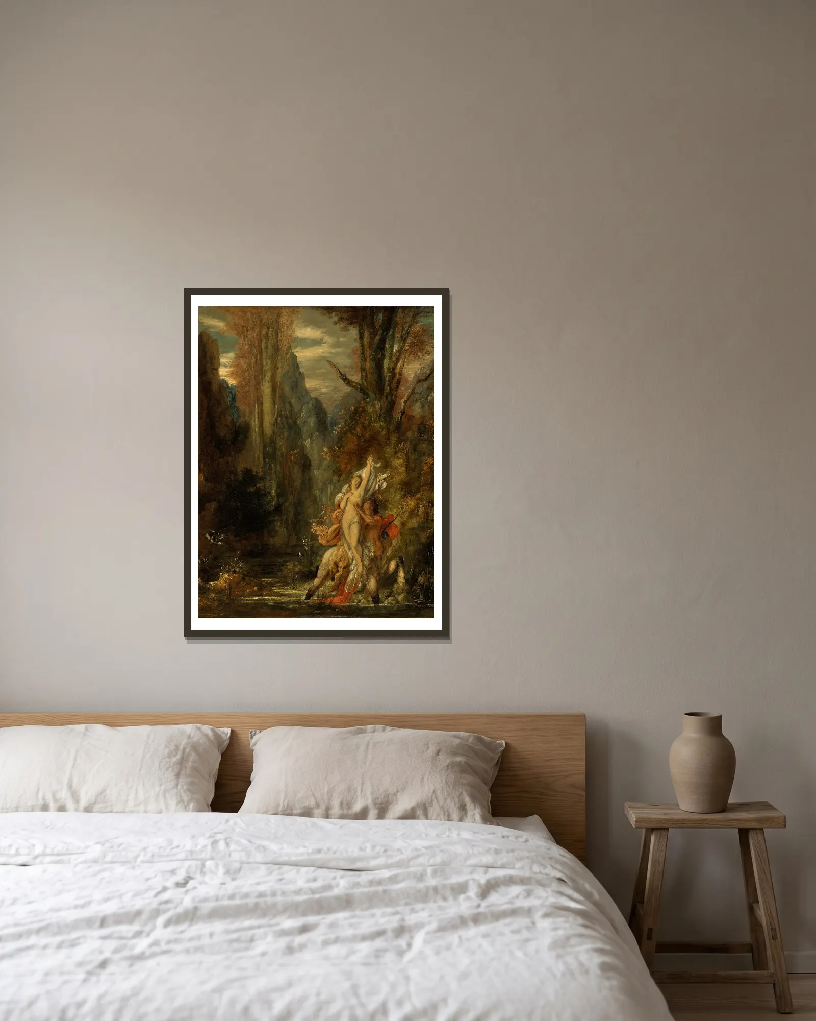 Dejanira (Autumn) av Gustave Moreau inramad på en vägg