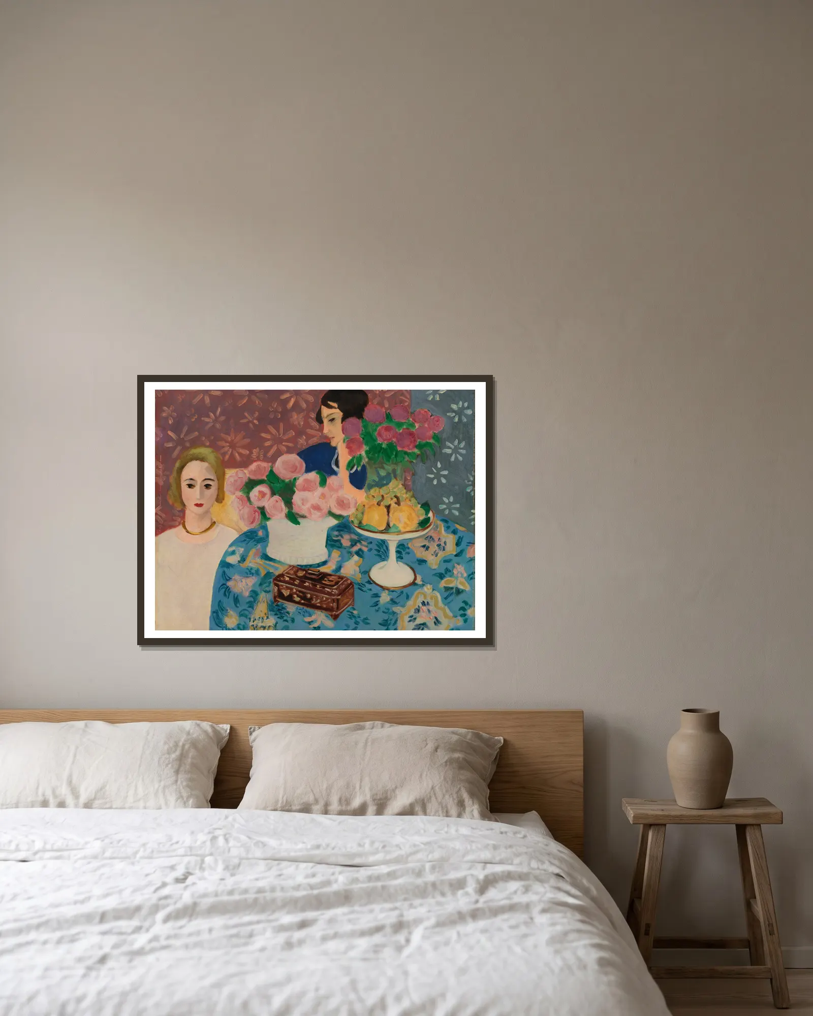 Chinese Casket (Le Coffret chinois) av Henri Matisse inramad på en vägg