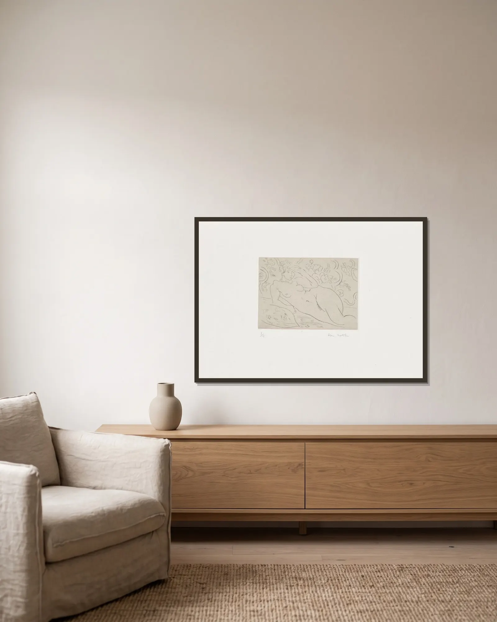 Nu, intérieur fleuri av Henri Matisse inramad på en vägg