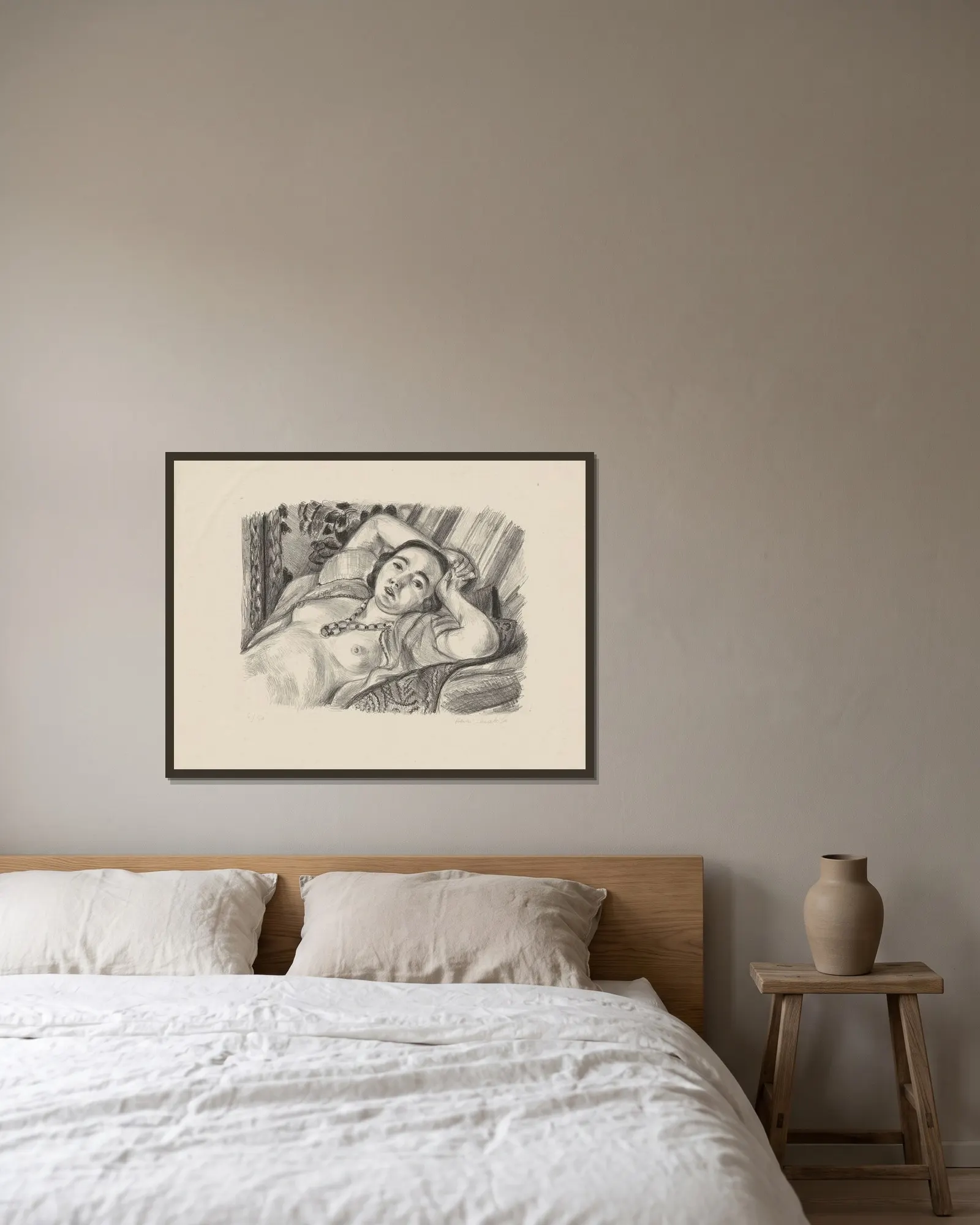 Odalisque au collier av Henri Matisse inramad på en vägg