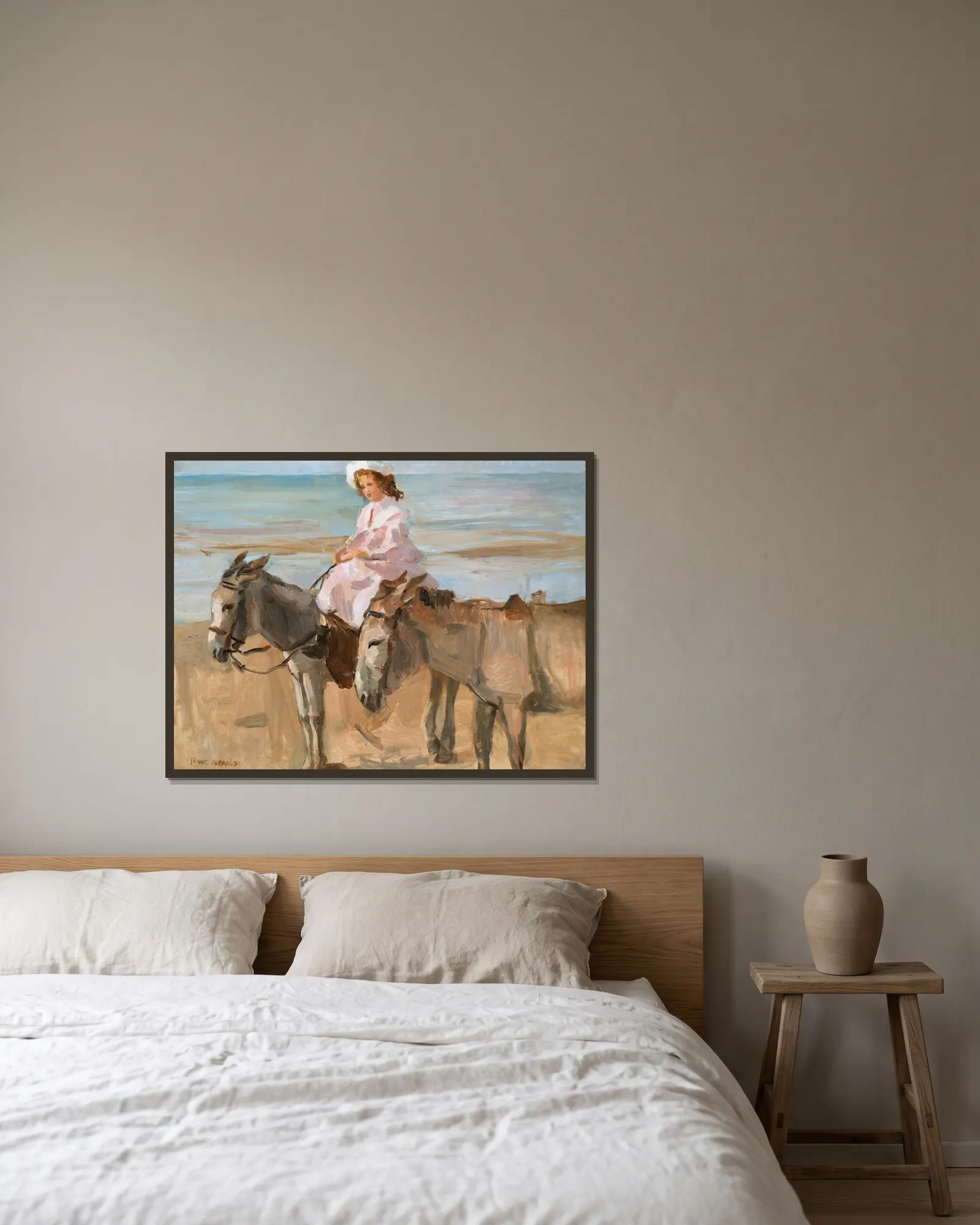 On Scheveningen beach av Isaac Israëls inramad på en vägg