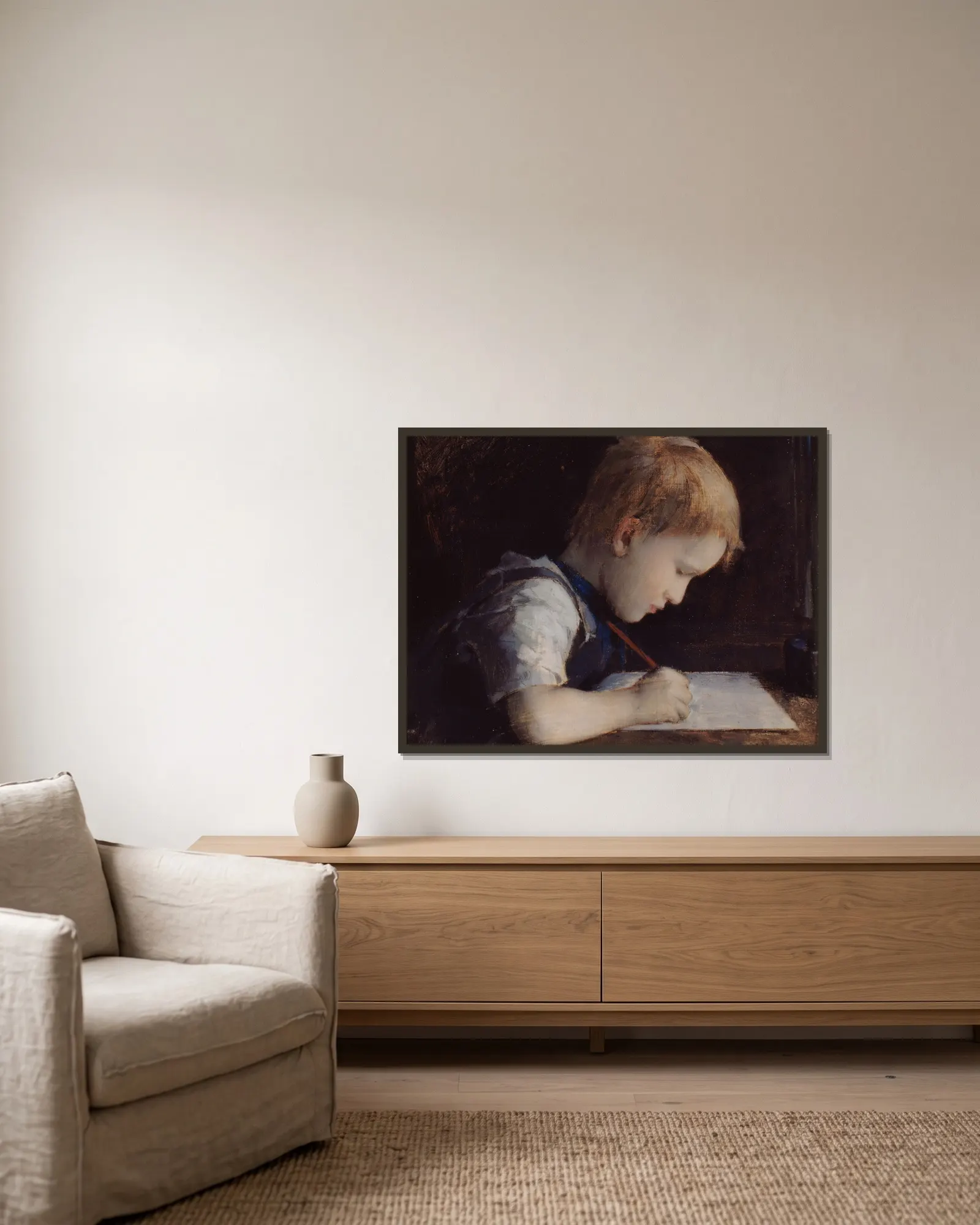 Le petit écriveur av Jean-Jacques Henner inramad på en vägg