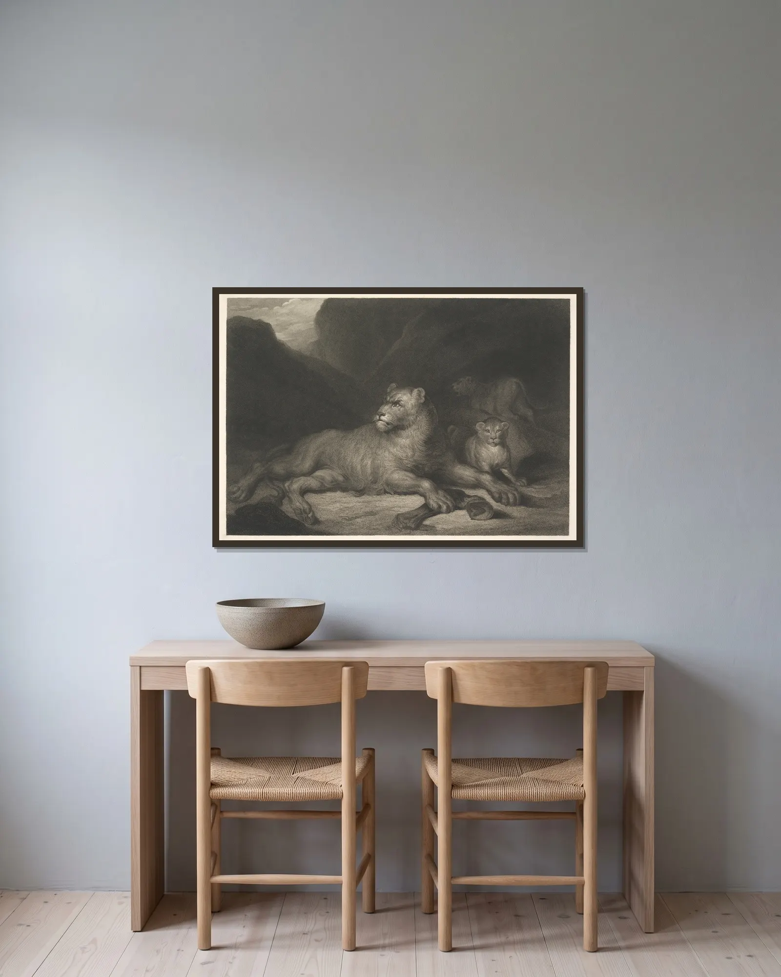 Lioness av James Northcote inramad på en vägg