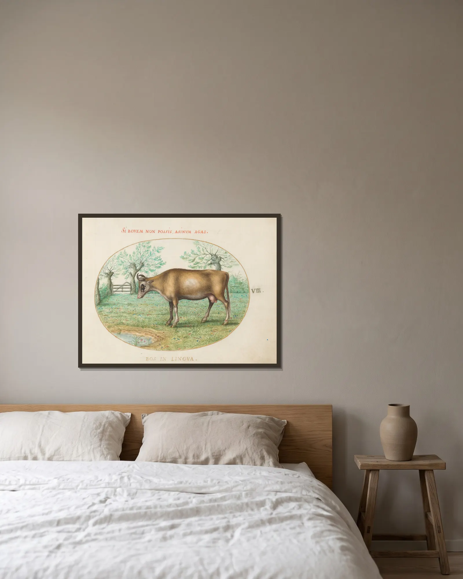 A Cow av Joris Hoefnagel inramad på en vägg
