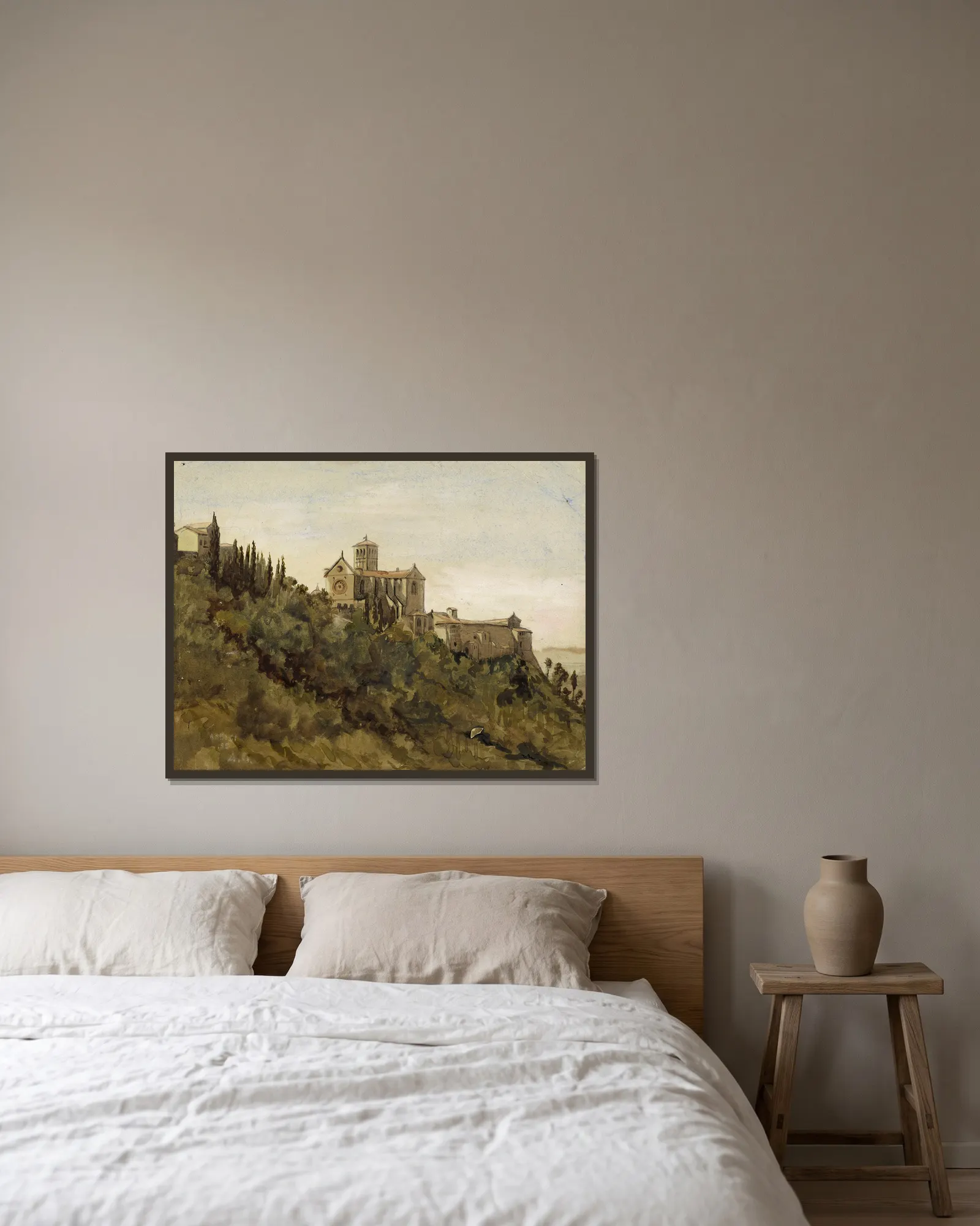 La colline d’Assise av Arthur-Joseph Gueniot inramad på en vägg