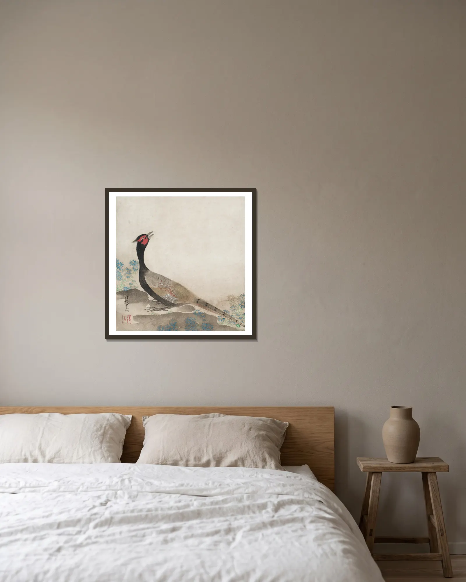 Pheasant av Ogata Kōrin inramad på en vägg