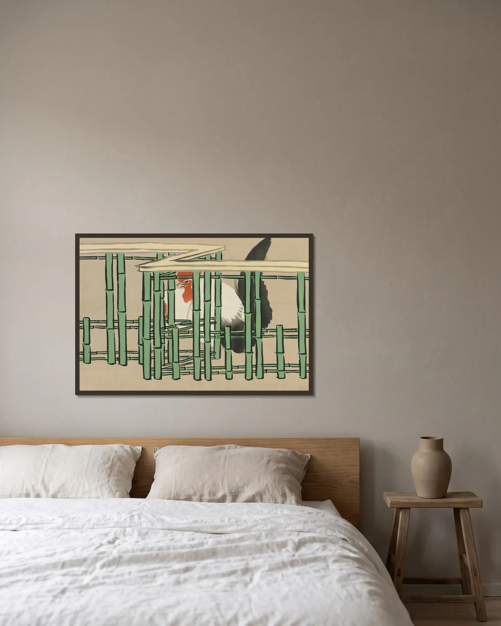 Rooster (Chabo) av Kamisaka Sekka inramad på en vägg