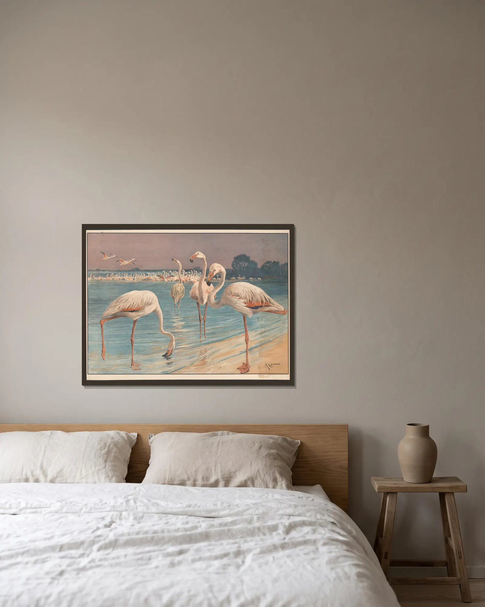 Flamingo av Karl Wagner inramad på en vägg